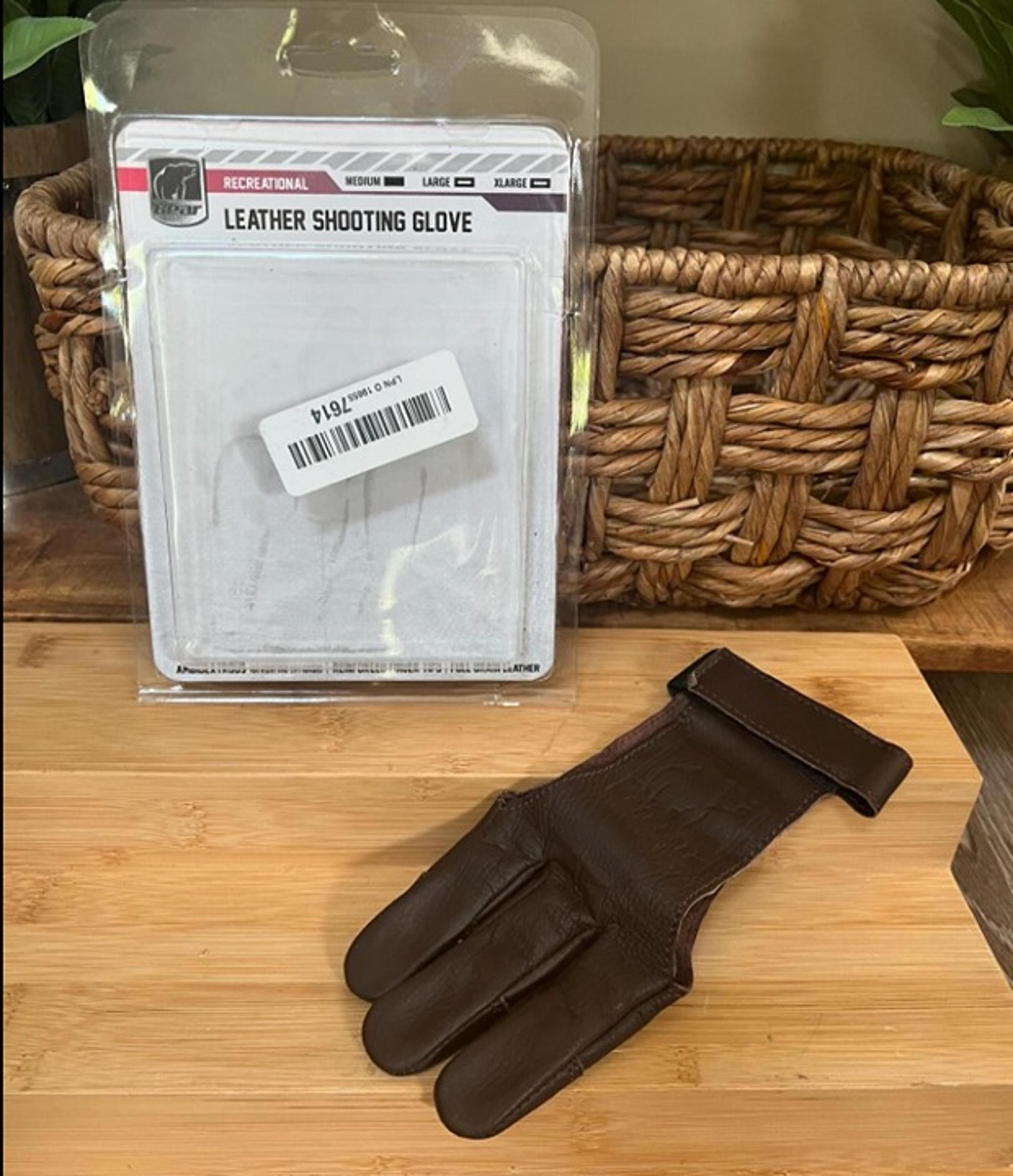 Bear Archery Leather Shooting Glove. Brown. Medium Branf New