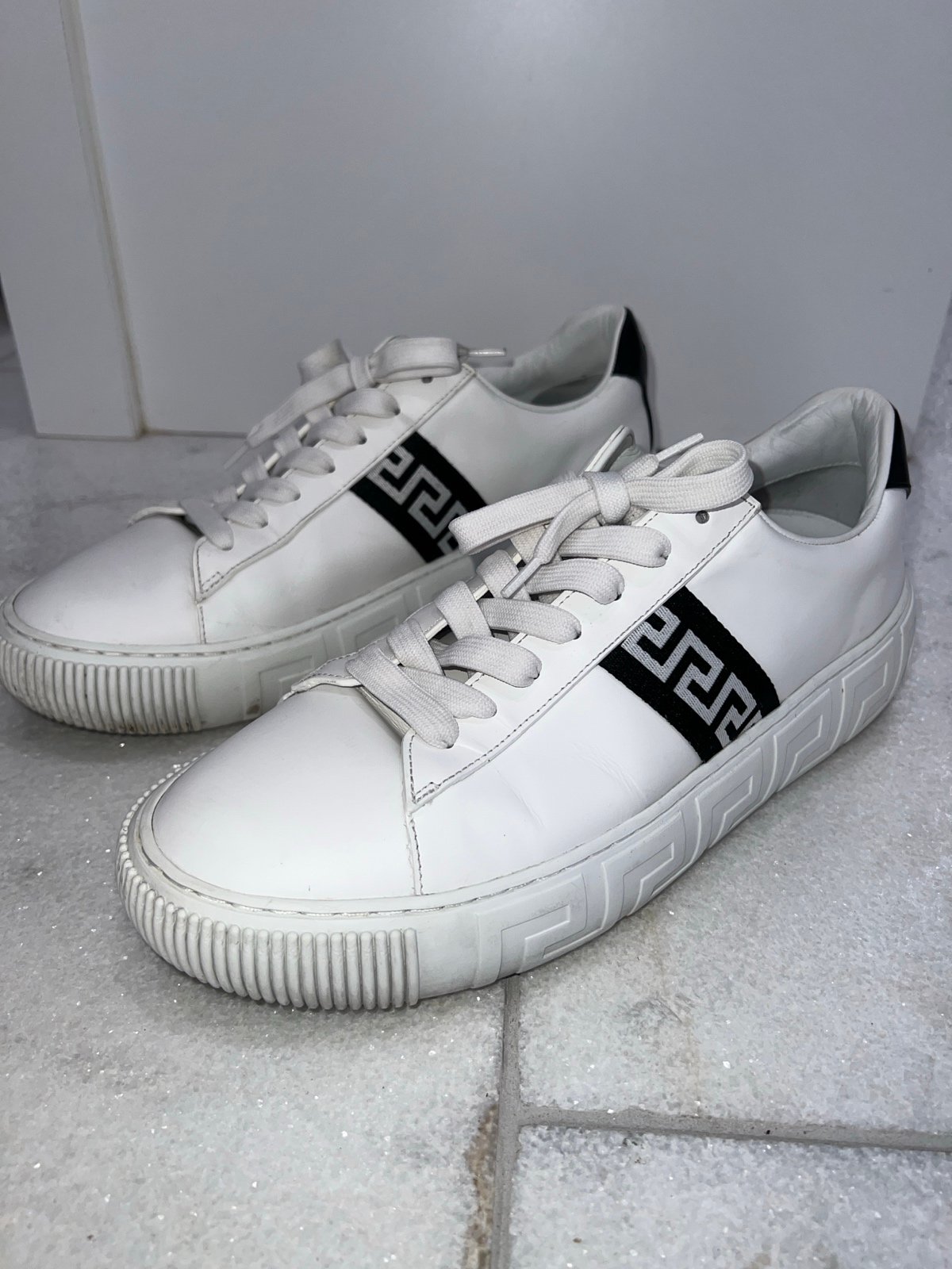 スニーカー VERSACE Low Top Sneakers - Versace - Leather - White Versace Mercury M_VS_03 Sneakers White | VERSACE US
