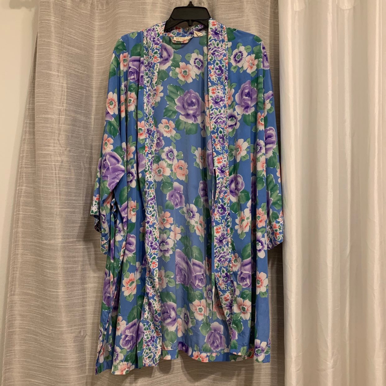 Victoria's Secret Vintage Flower Robe OS