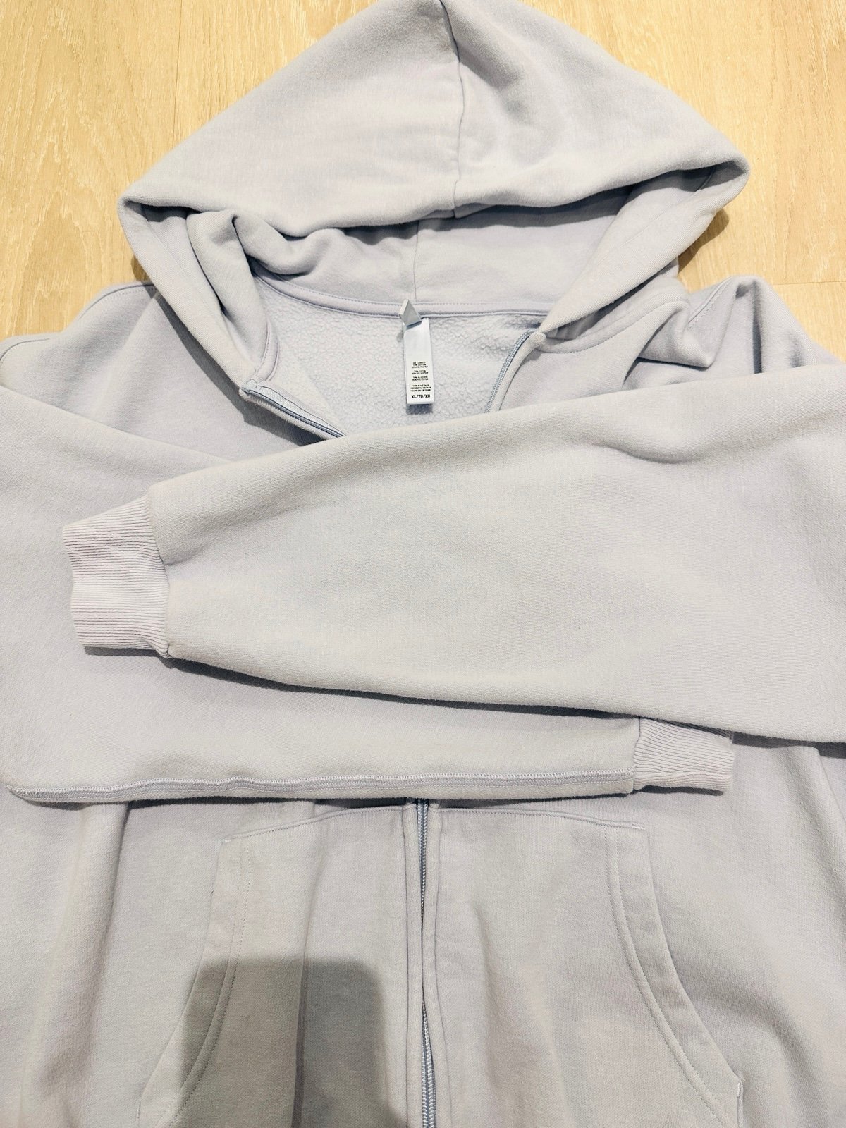 Skims Hoodie