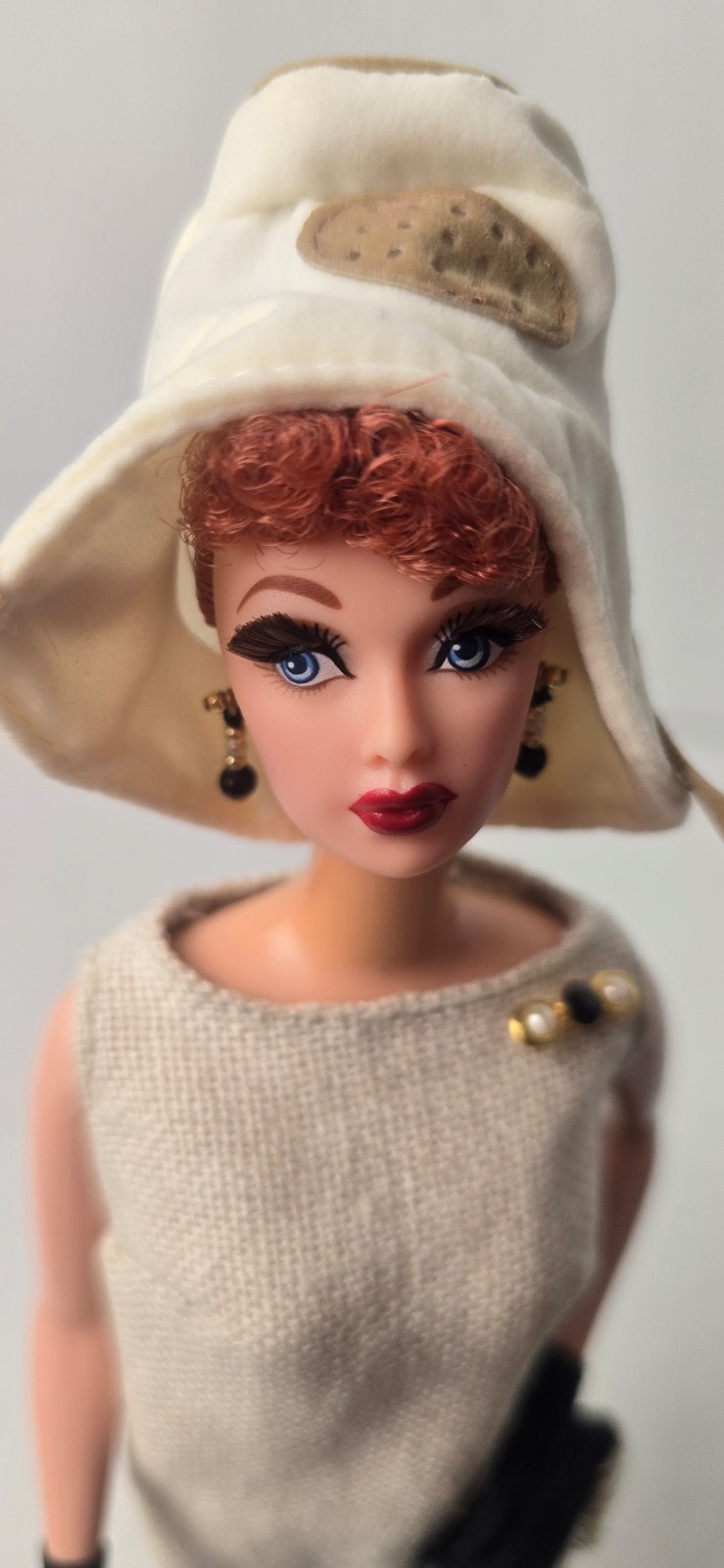 2003 I Love Lucy Paris Gown Barbie TV classic!