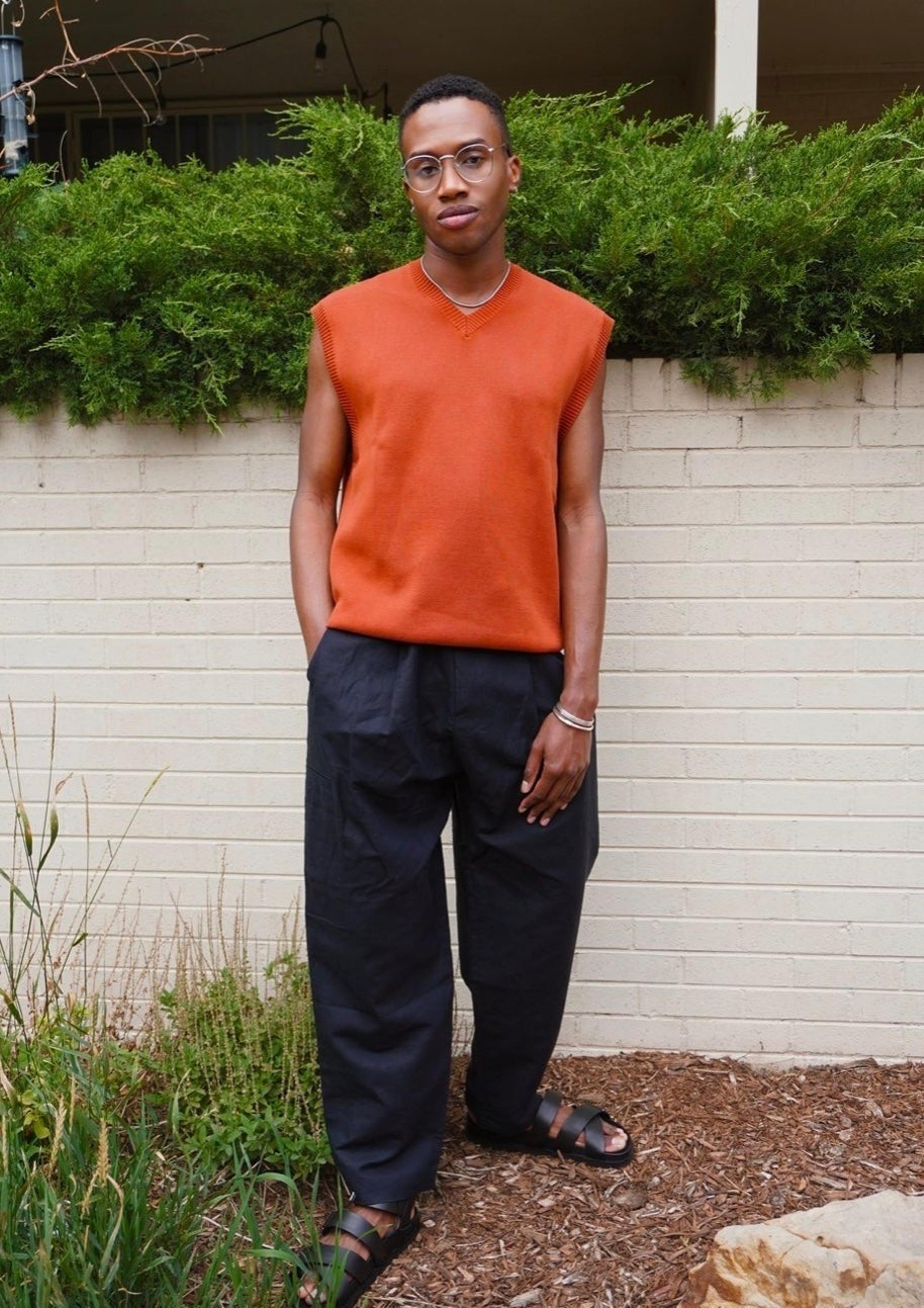Cutter & Buck Orange V-Neck Cotton Sweater Vest Men’s Large