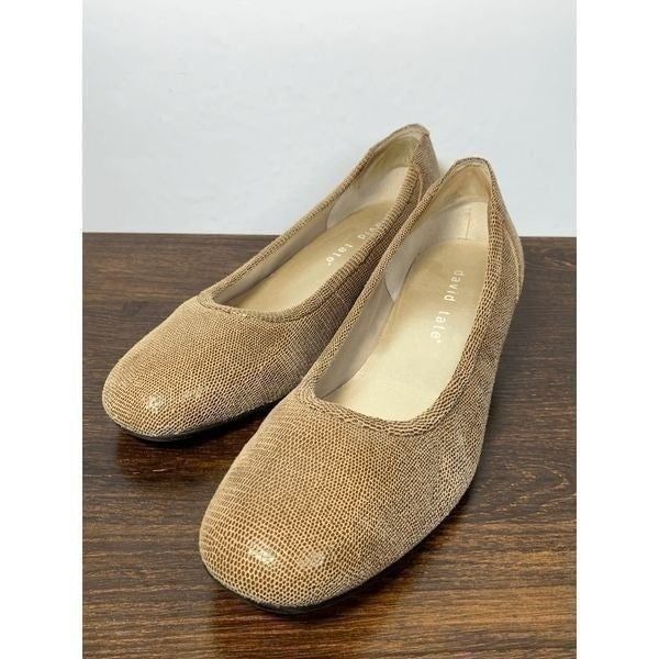 David Tate Women's Pump Heels Snake Skin Round Toe Slip On Nude Size 8W