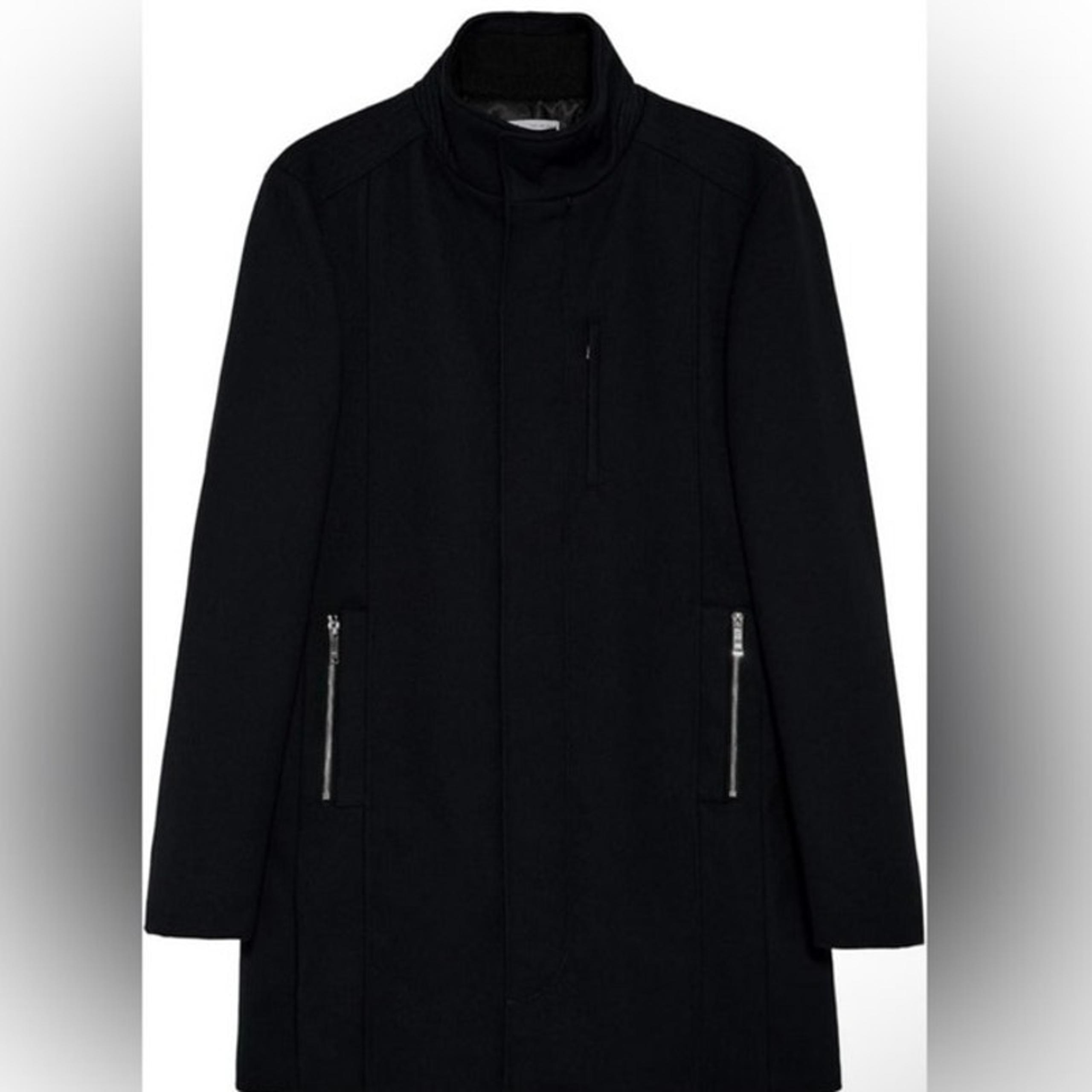 Zara Men's Basic Water-Repellent Three-Quarter-Length Coat
