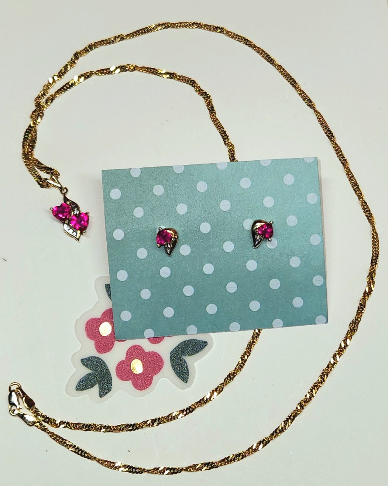10k Yellow Gold & Rubies The Queen Of Hearts Set
