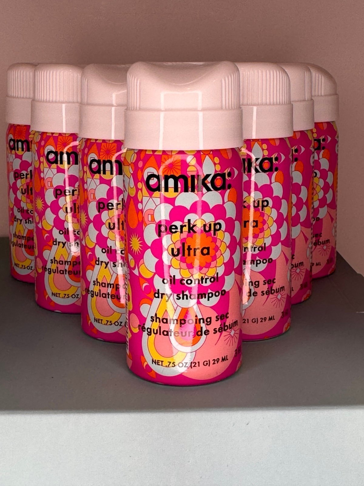 Amika Perk Up Ultra Oil Control (10) Dry Shampoo’s Travel Size