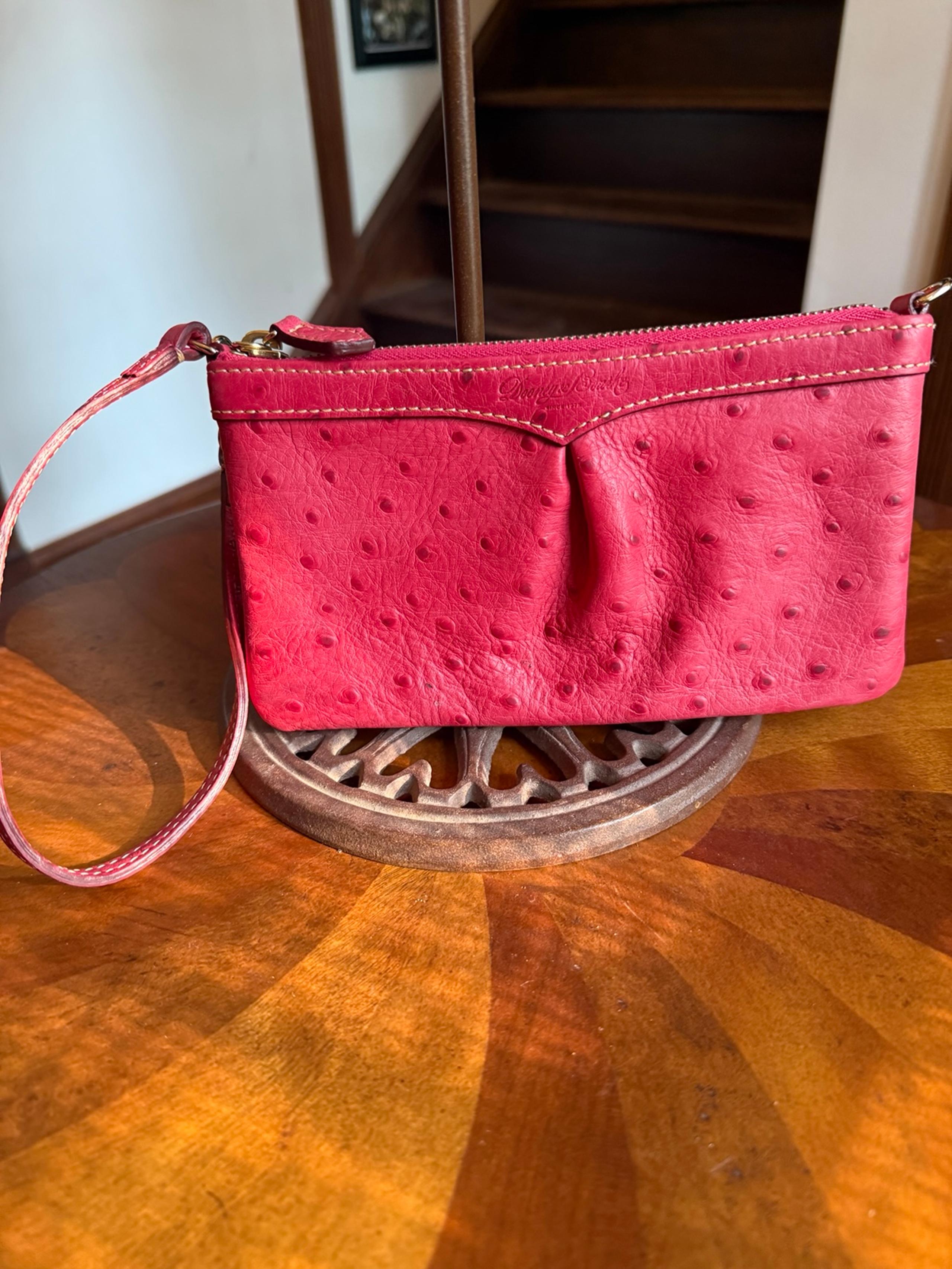 Dooney & Bourke wristlet