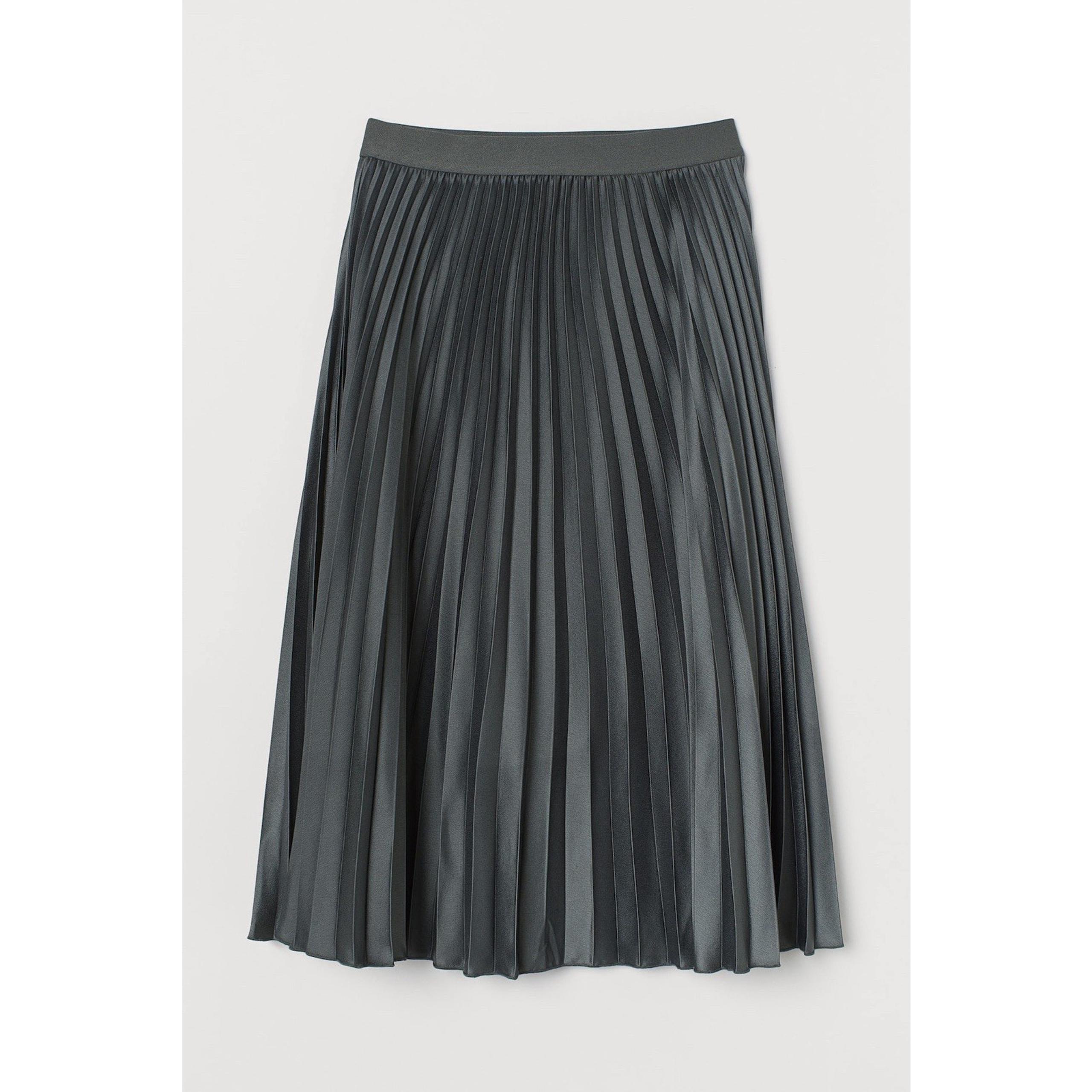 H&M Women’s Skirt Black Midi Pleated Satin Calf Length Stretch Modest Plus XXL