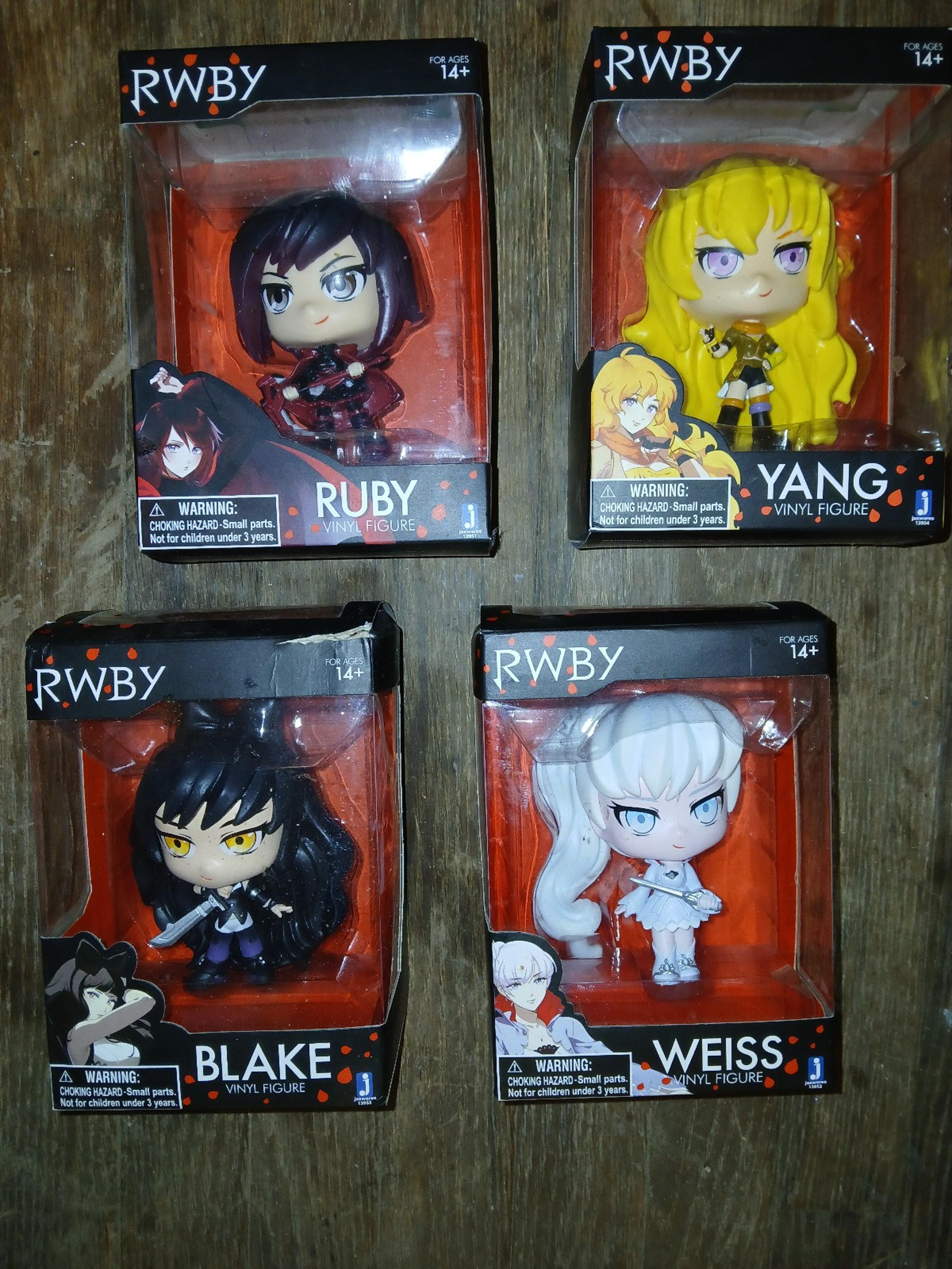 RWBY set. RUBY,,WEISS, BLAKE, AND YANG. Vinyl dolls collection.