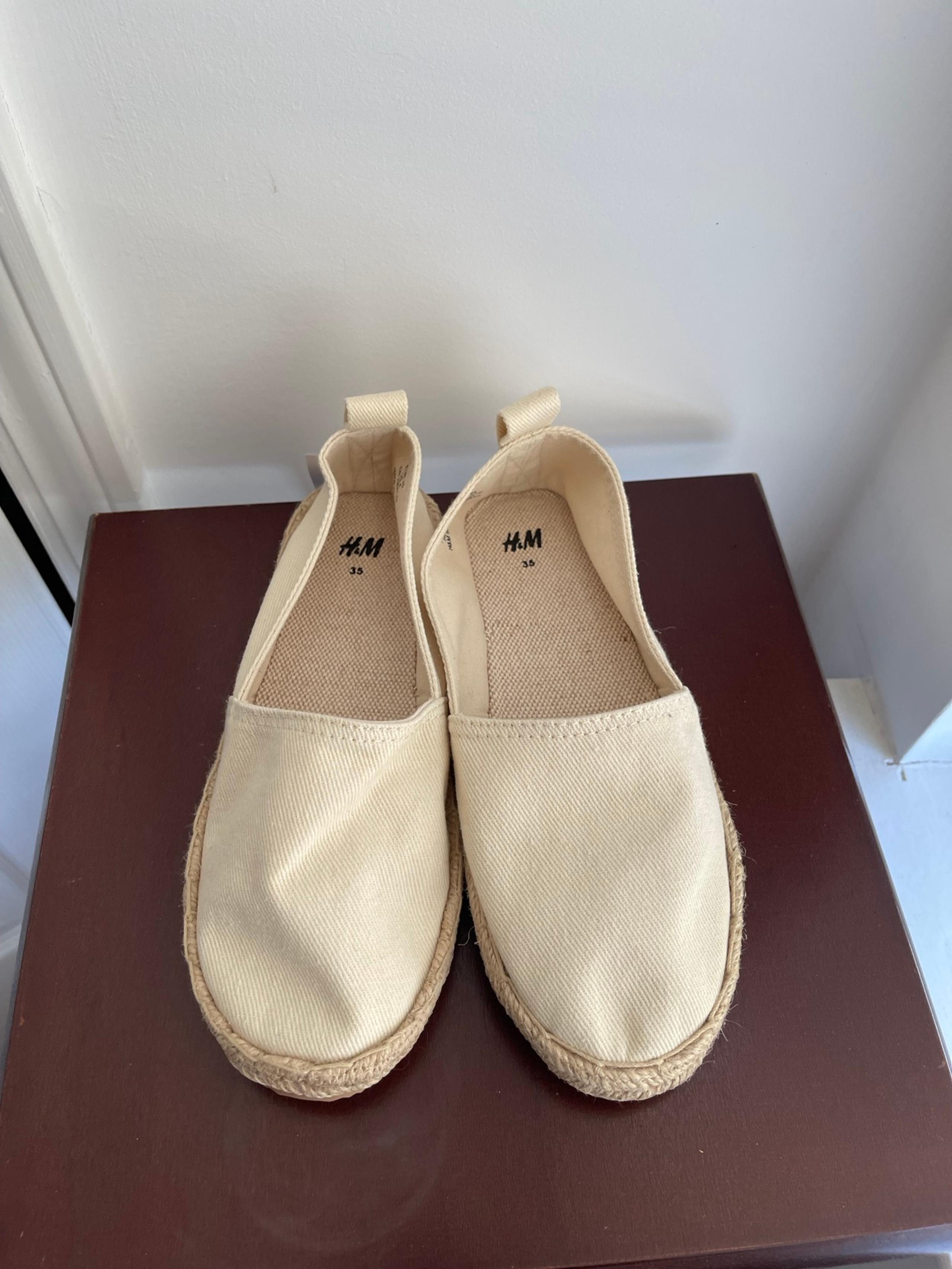 H&M Womens Slip on Shoes