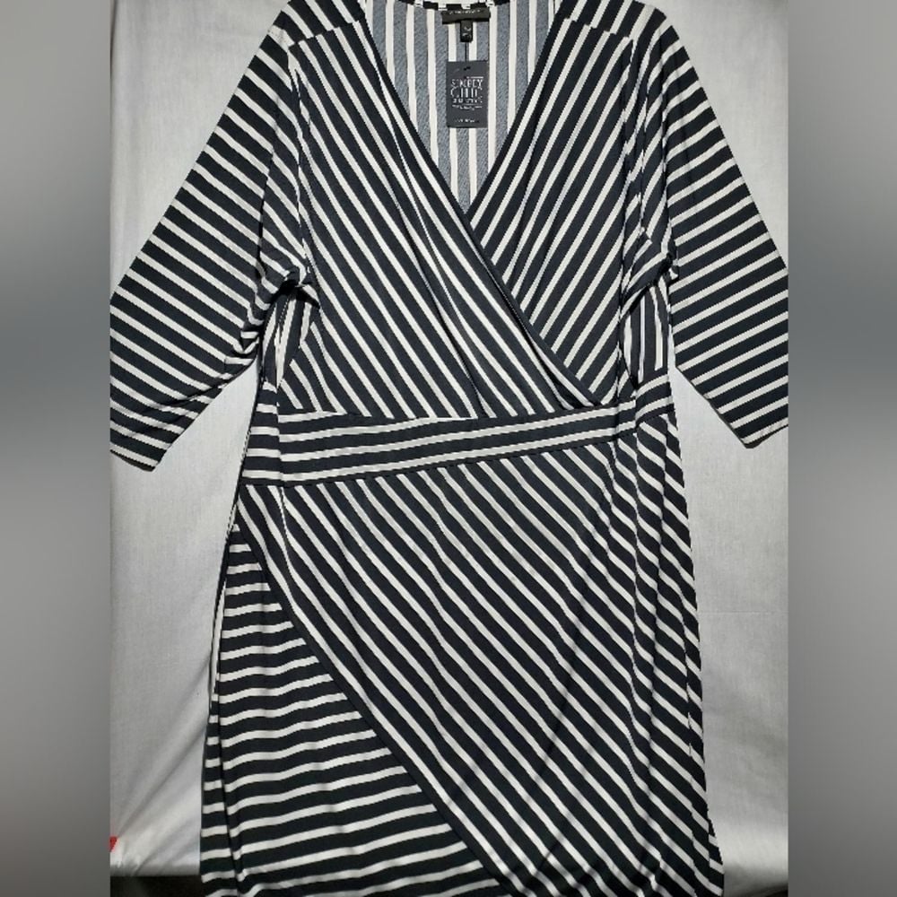 NWT Lane Bryant faux wrap black and white striped dress size 26/28
