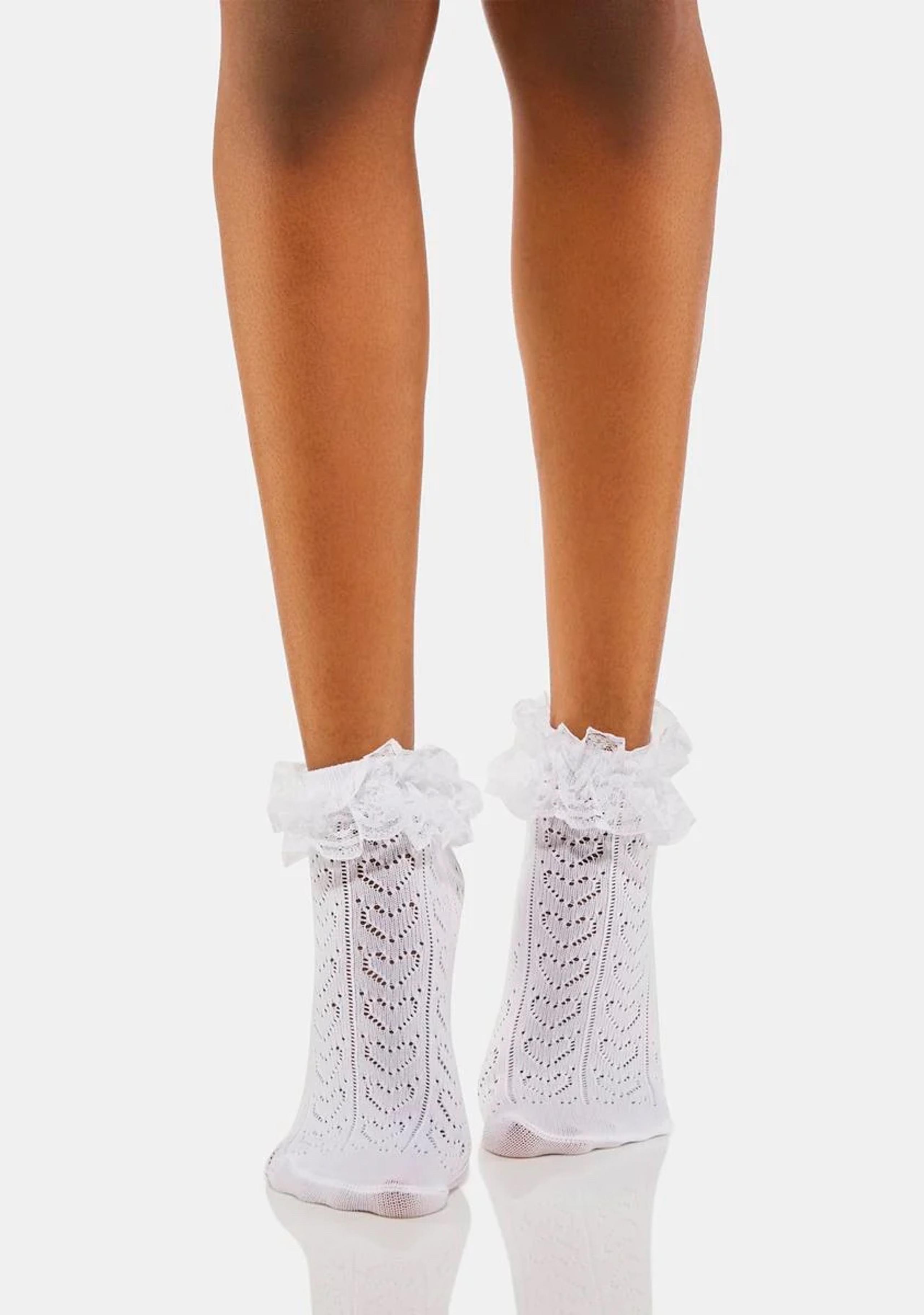Ruffle socks