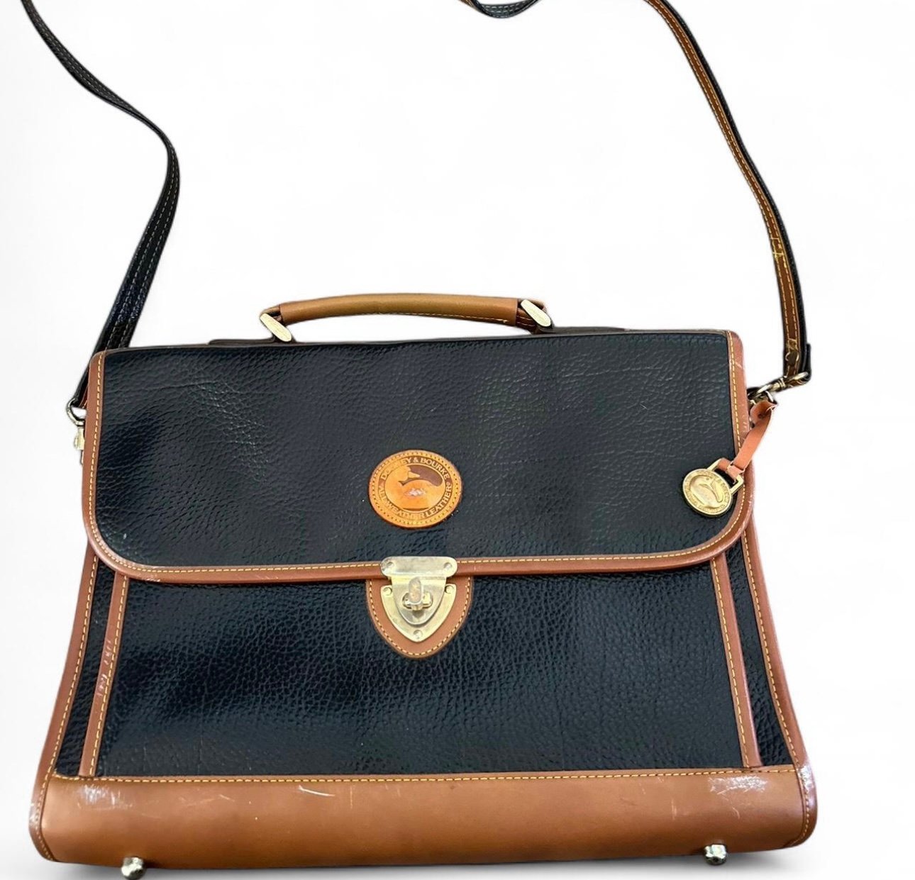 dooney and bourke shoulder leather bag