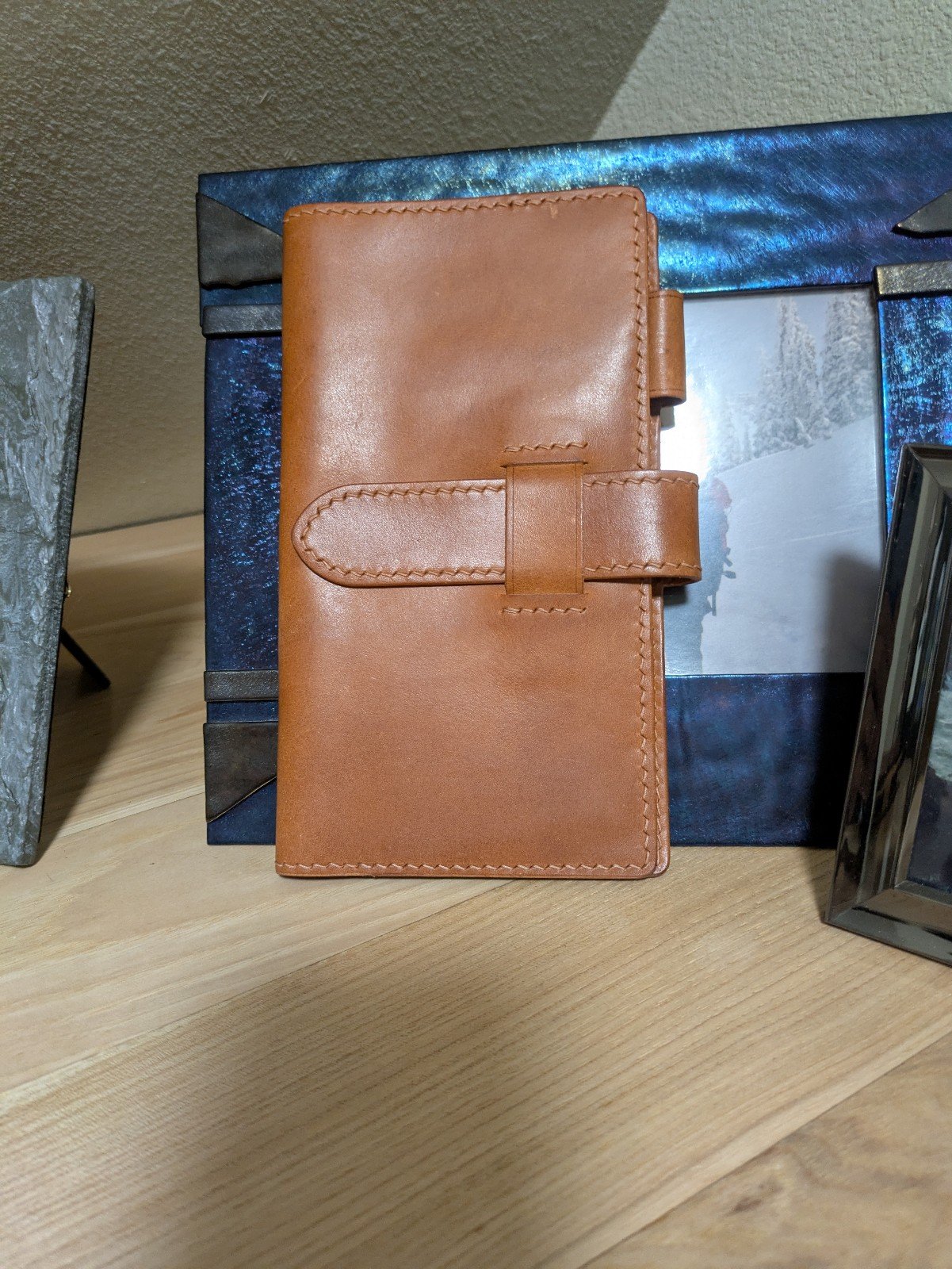 Hand Stitched Leather Weeks Cover