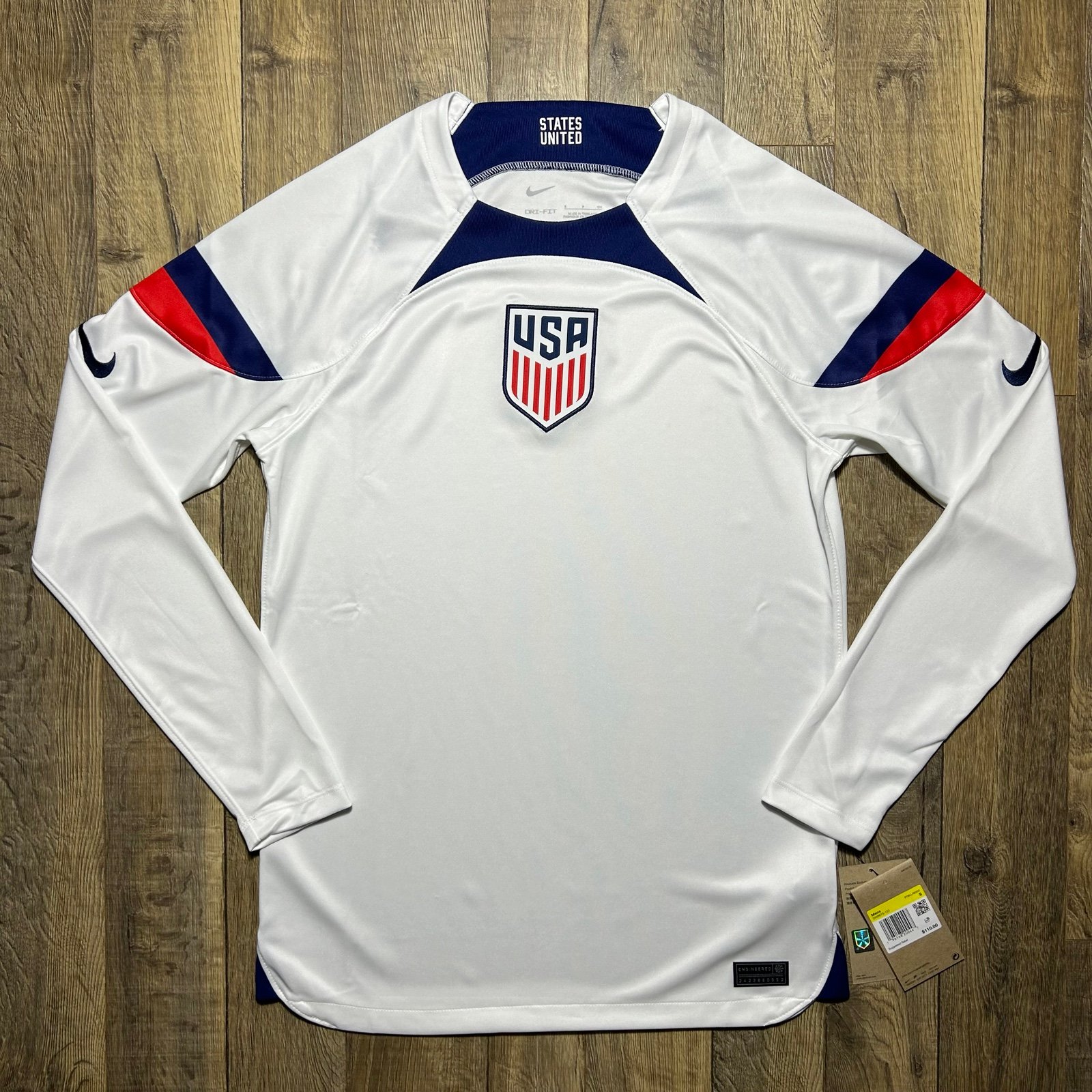 Nike USA National Team USMNT Soccer Jersey Long Sleeve Men’s Small NWT 110