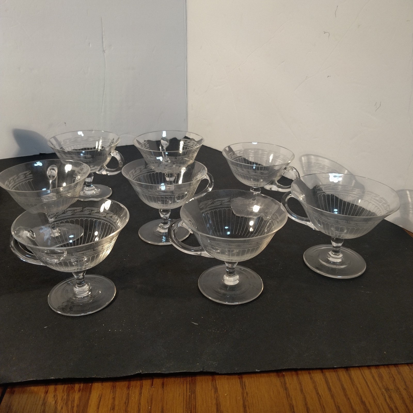 Vintage Champagne tall Sherbet glasses with handle