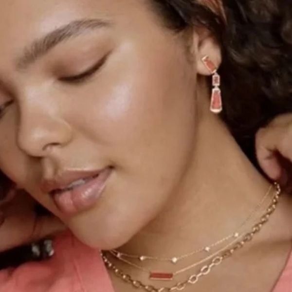 NWT New Kendra Scott Pink Dichroic Glass Sparkly Serena Linear Gold Earrings