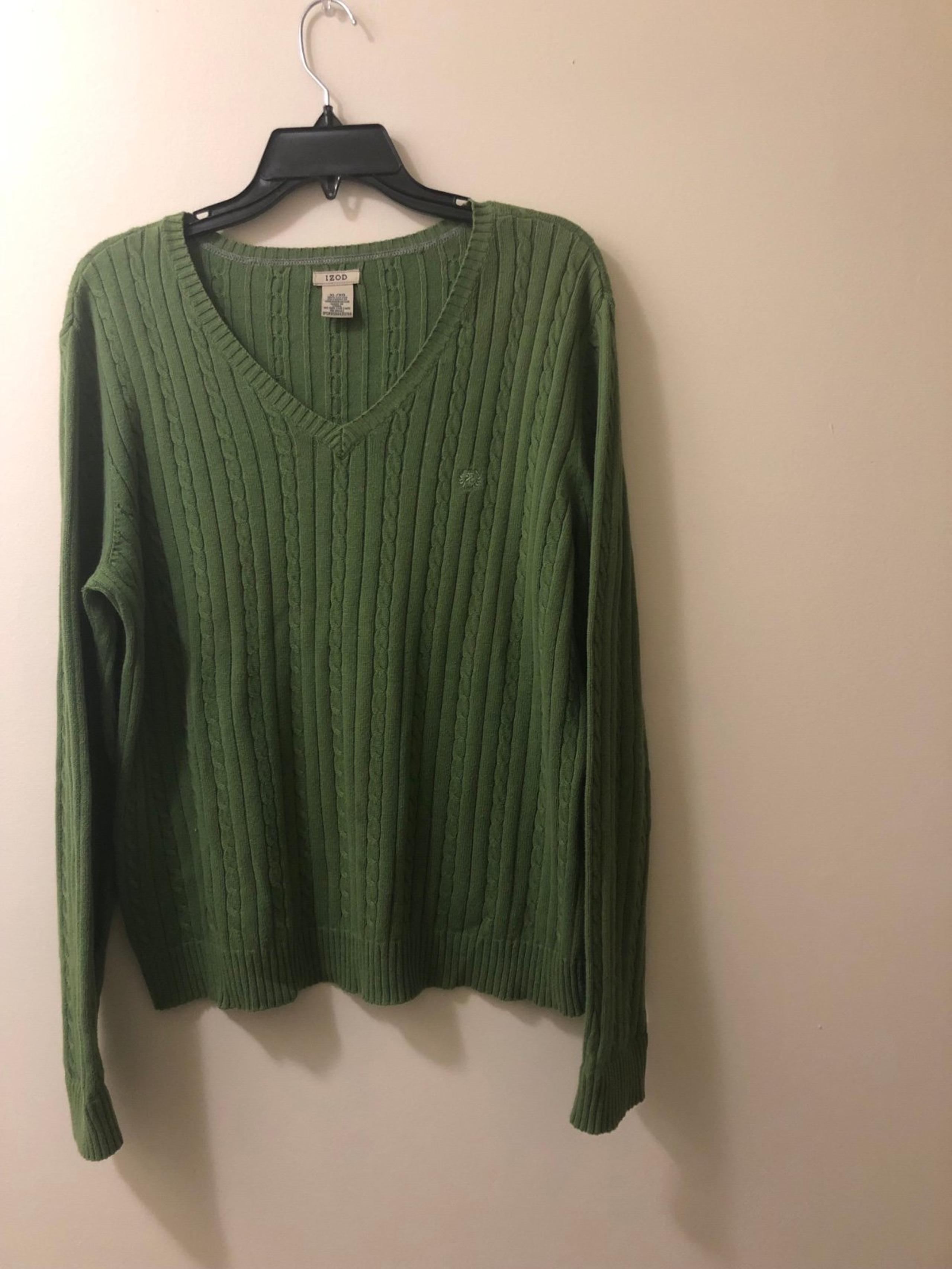 IZOD Green XL Women’s V-Neck Knit Sweater