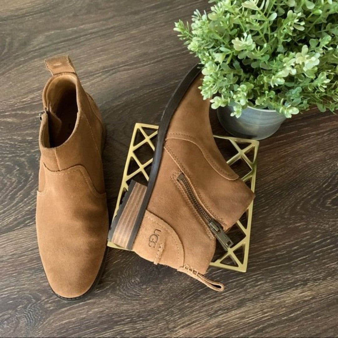 UGG Australia Walking Shoes | Mercari