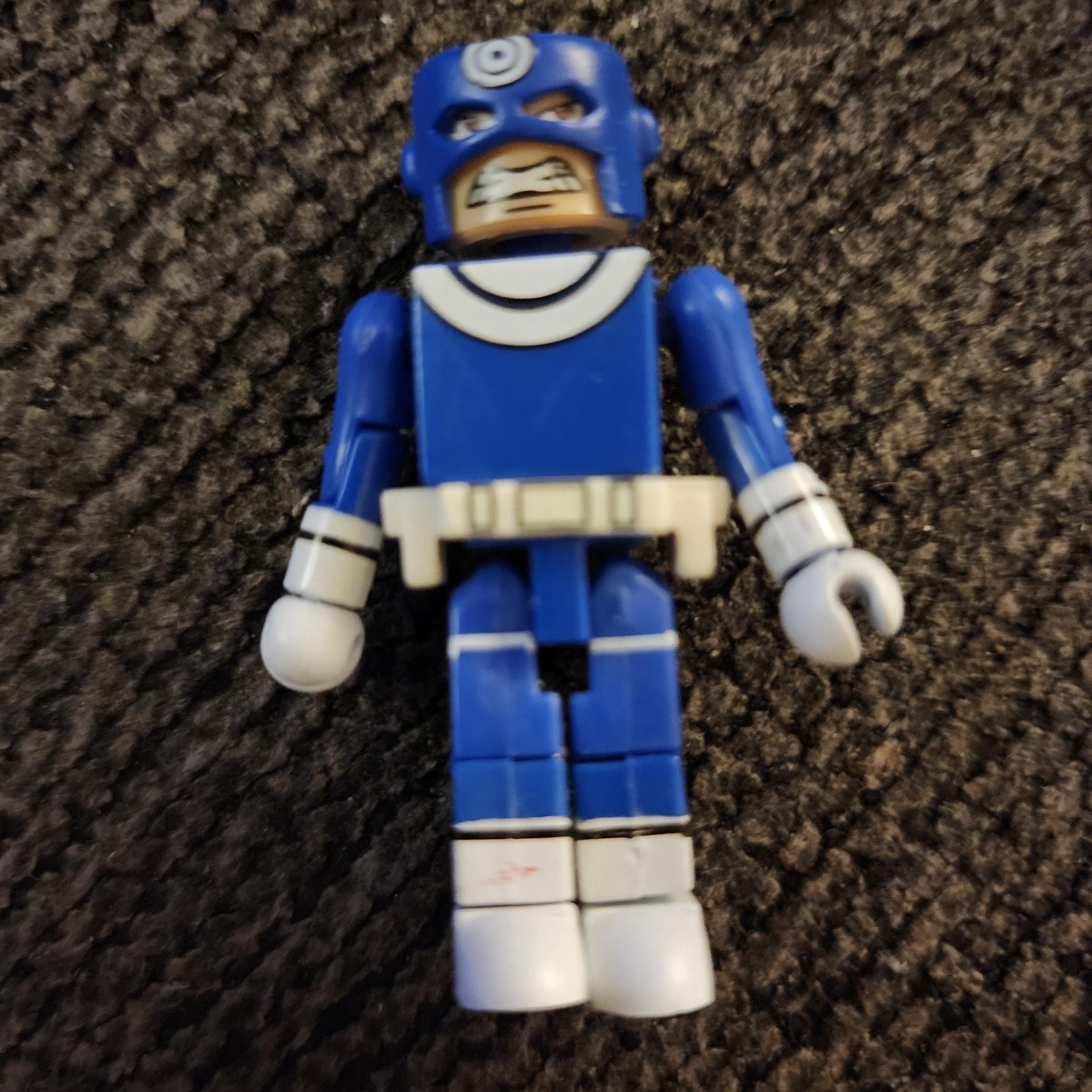 Bullseye Marvel Minimates Figure with Stand