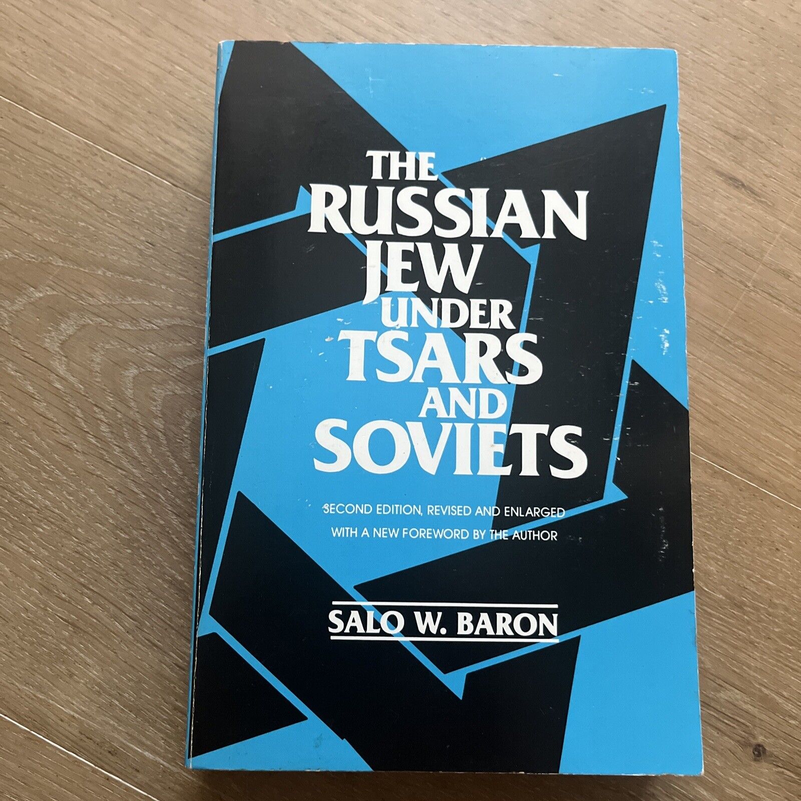 THE RUSSIAN JEW UNDER TSARS AND SOVIETS By Salo W. Baron *Excellent Condition*