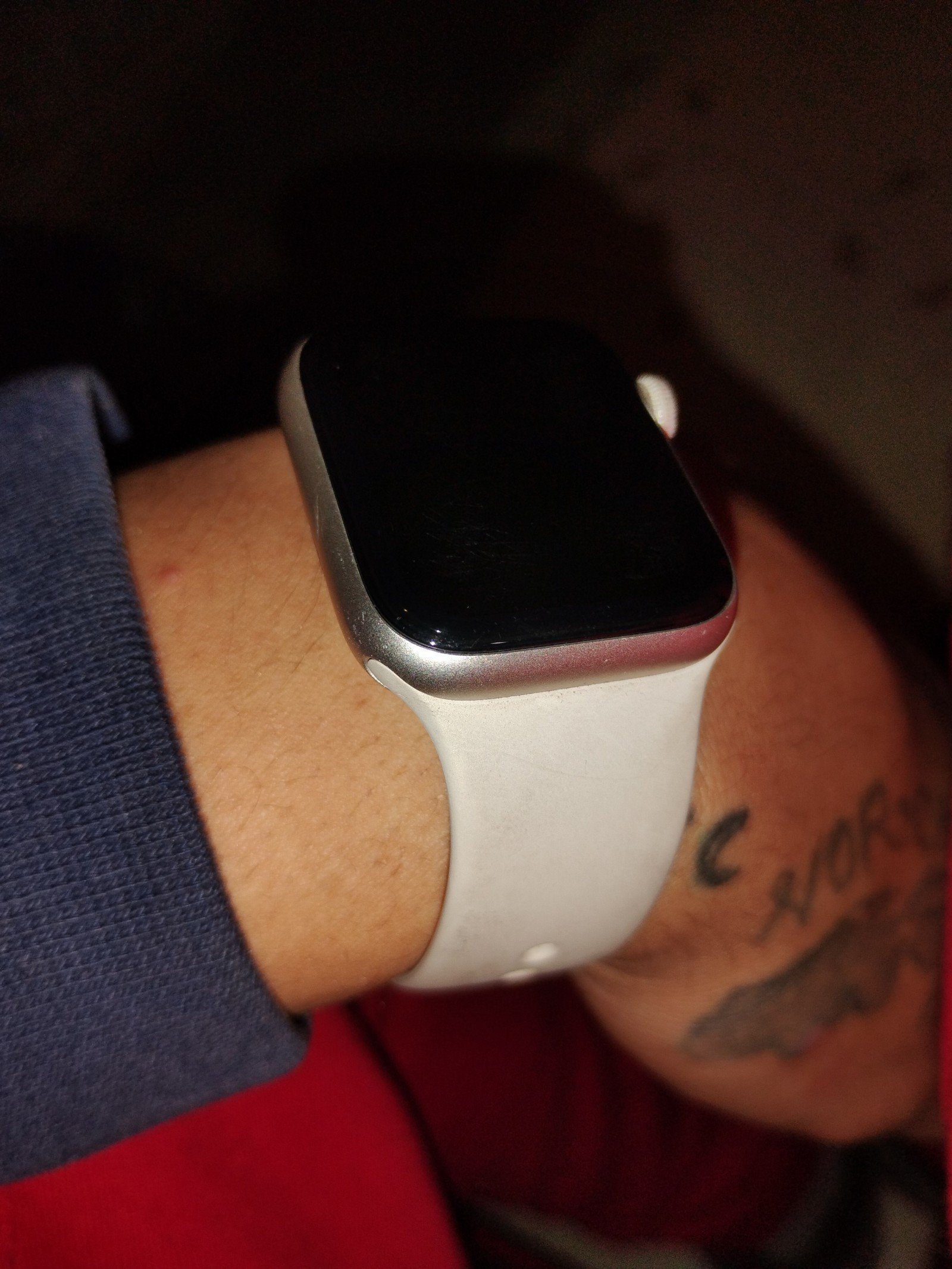 Apple watch SE, 41mm, bronze gold.
