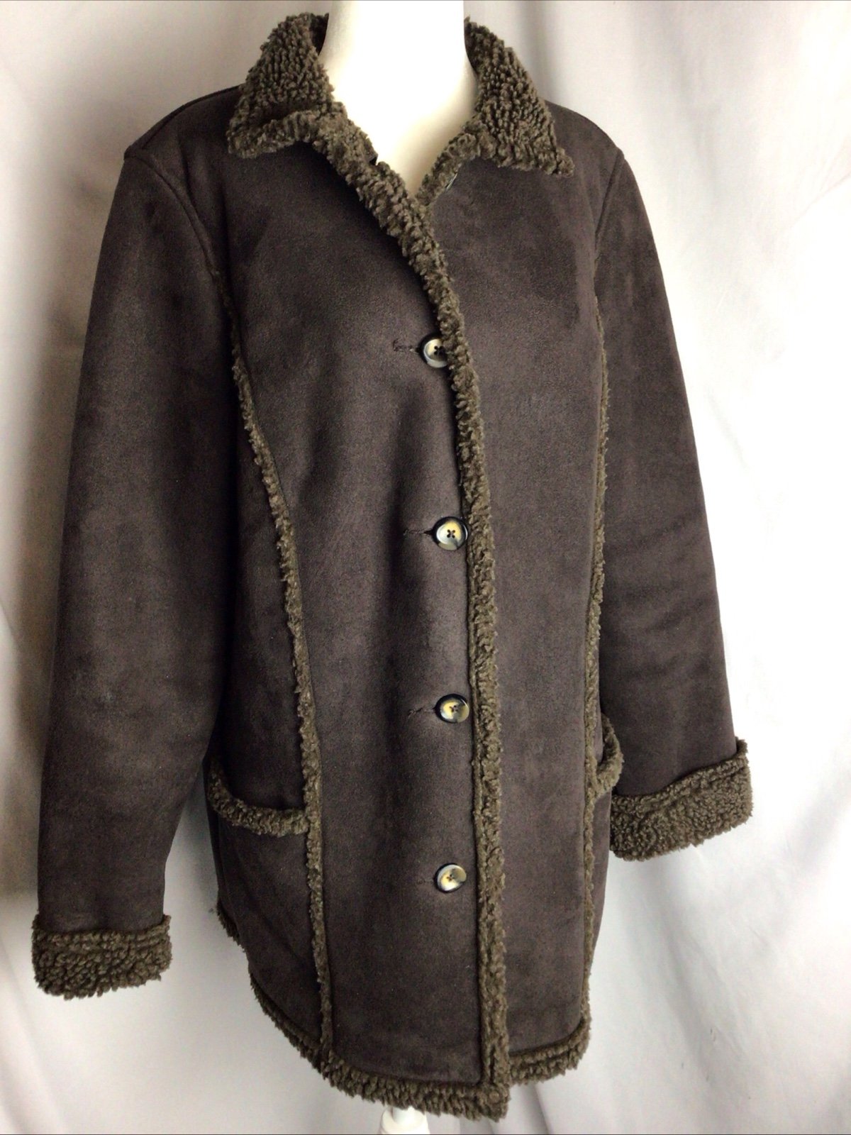 LL Bean Coat Womens Medium Brown Faux Suede Sherpa Lined Button Pockets 0GHP7