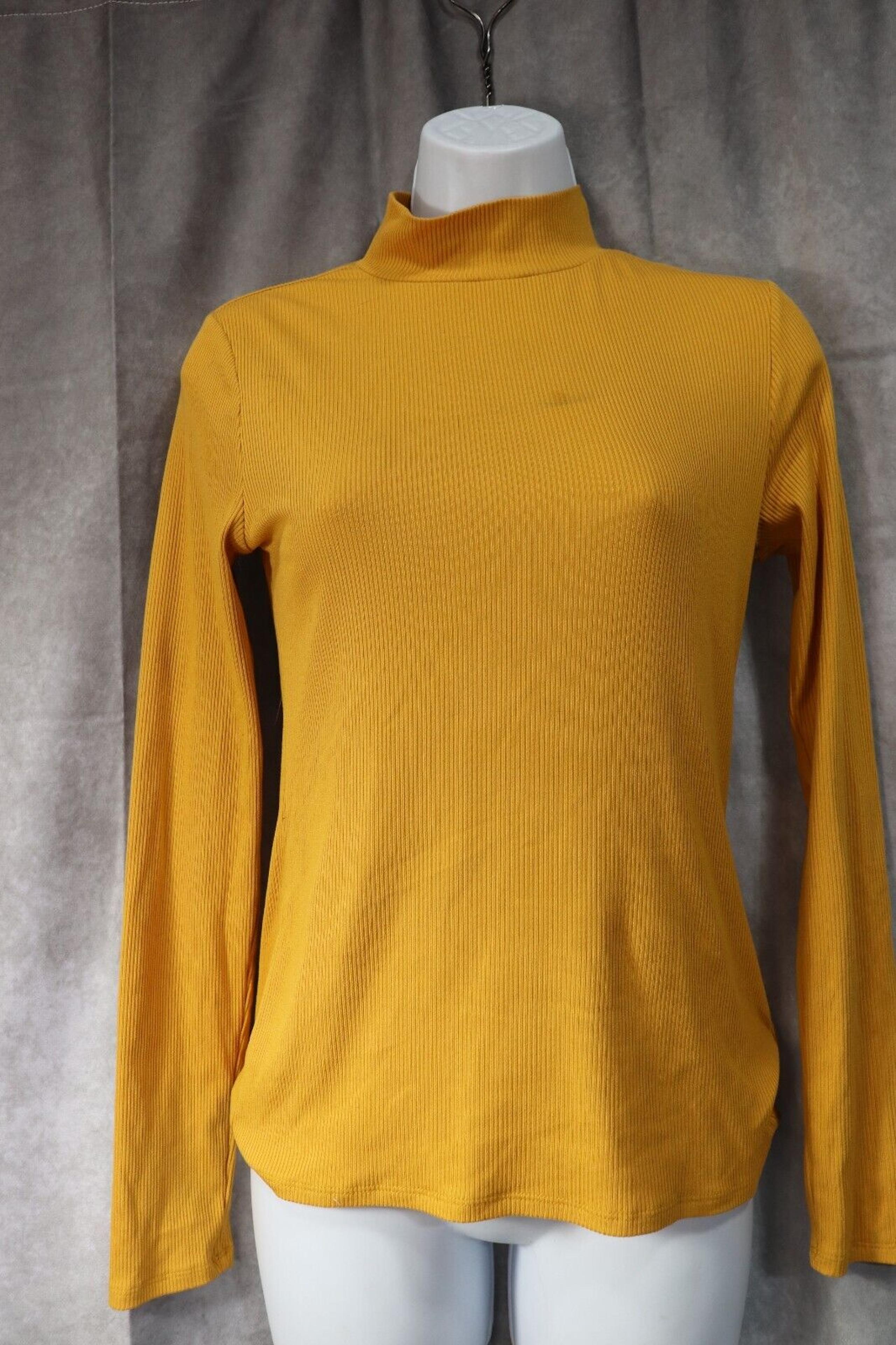 No Boundaries Autumn Gold Women's Long Sleeve Turtleneck Top Size Medium