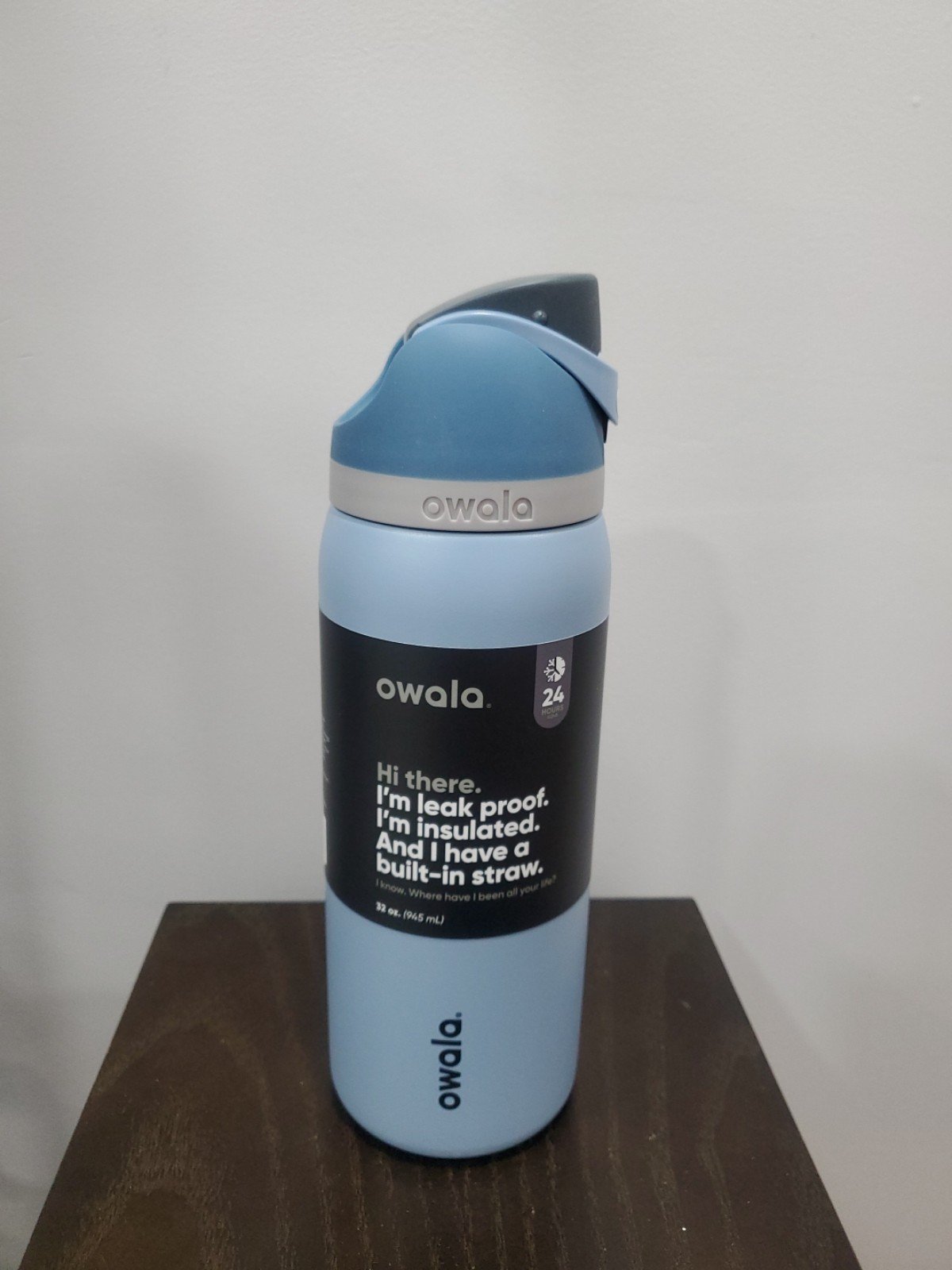 Owala FreeSip Stainless Steel Water Bottle / 32oz / Color: Rainstorm / Honest