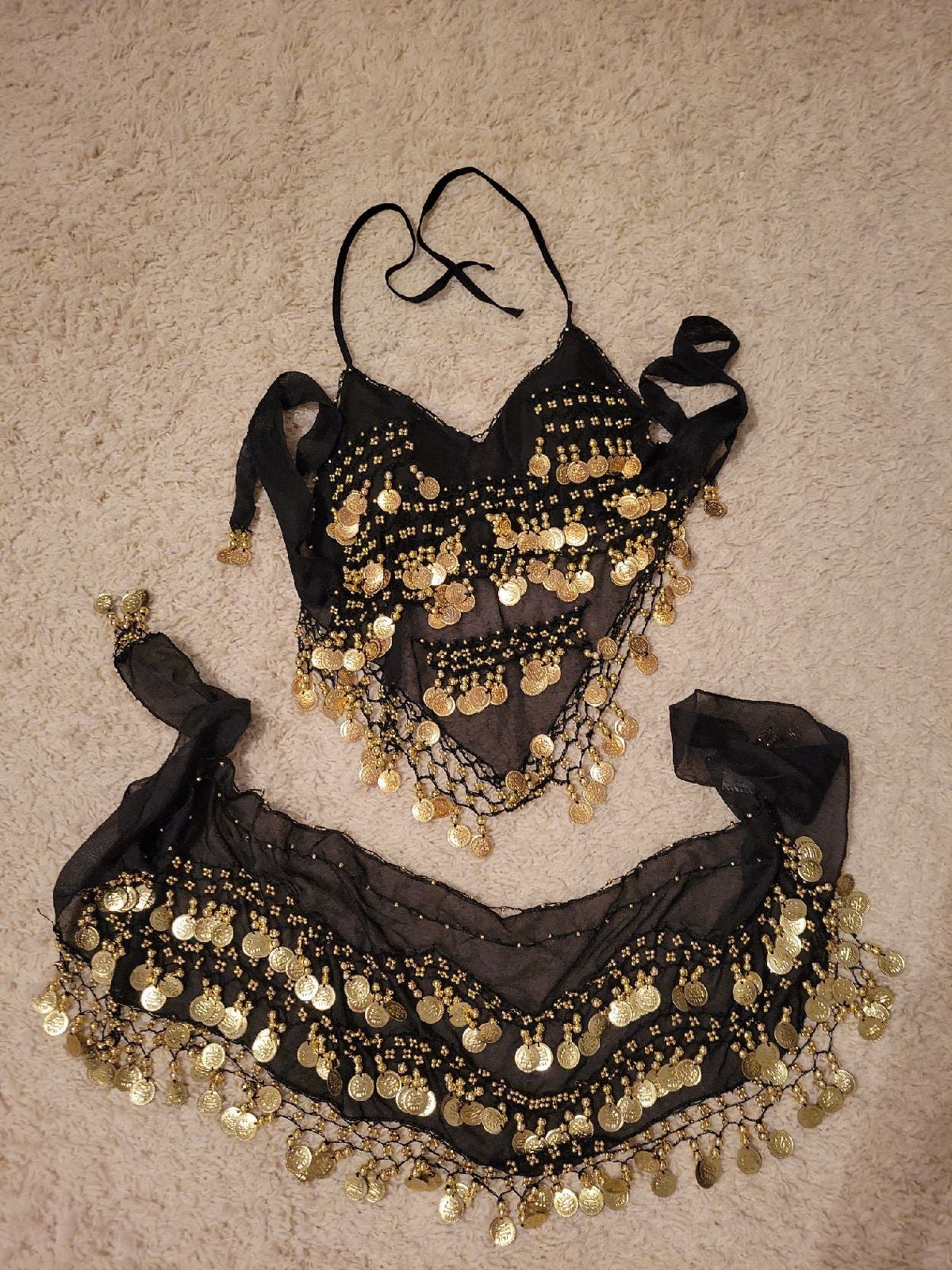 Belly dancing top and belly