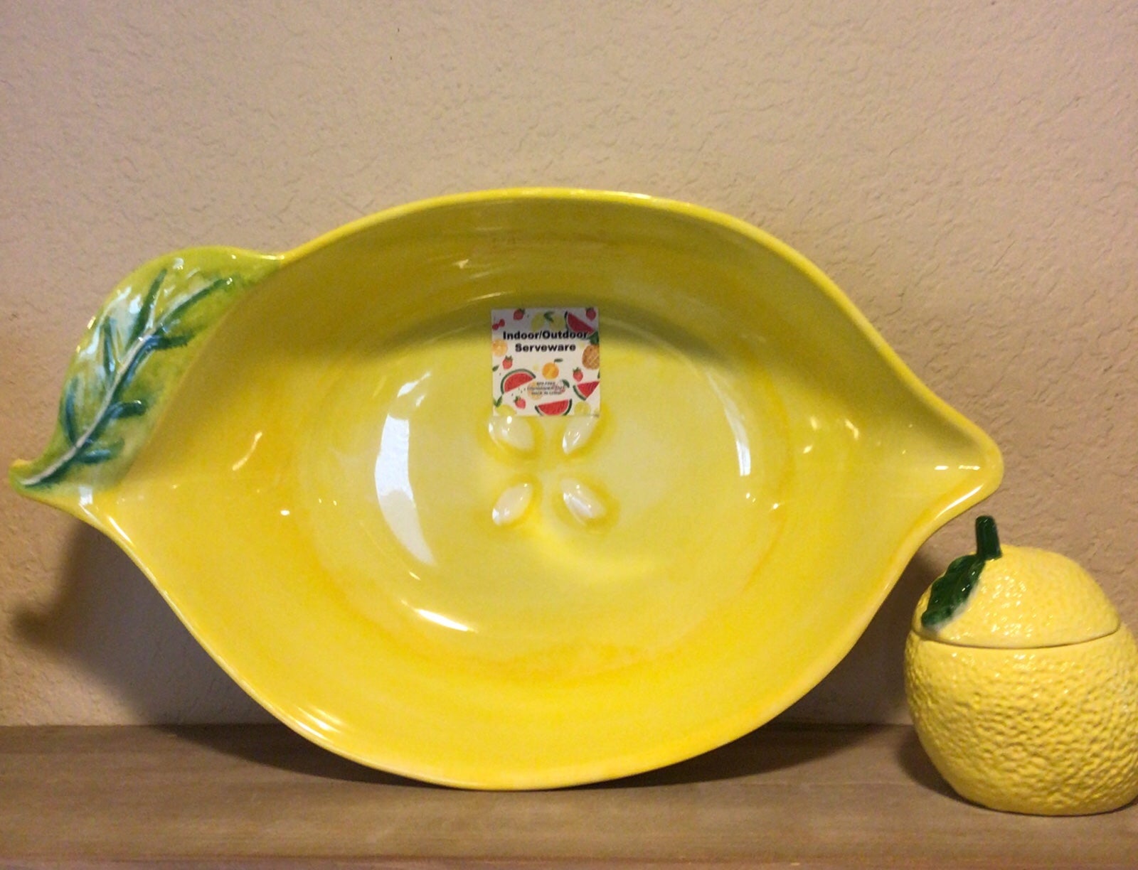 Large Lemon shaped melamine Serving Bowl NWT