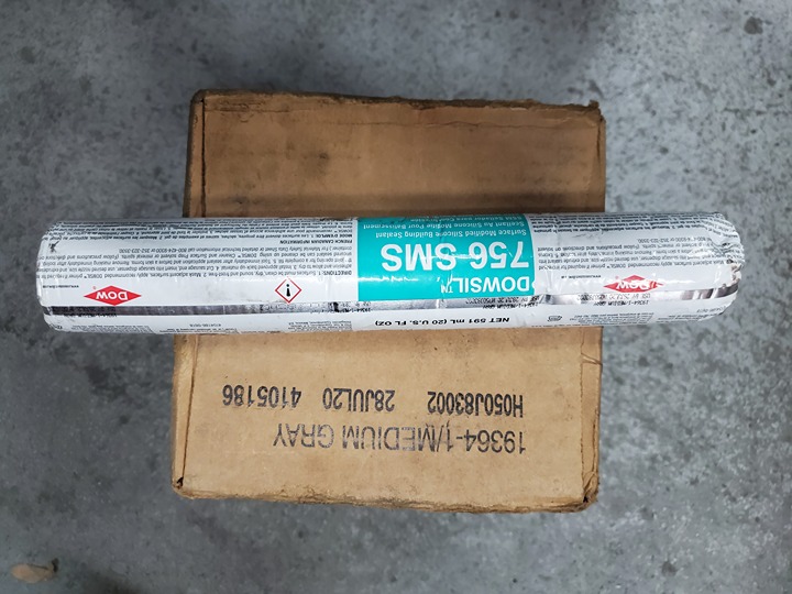 Caulking Adhesive Sealant