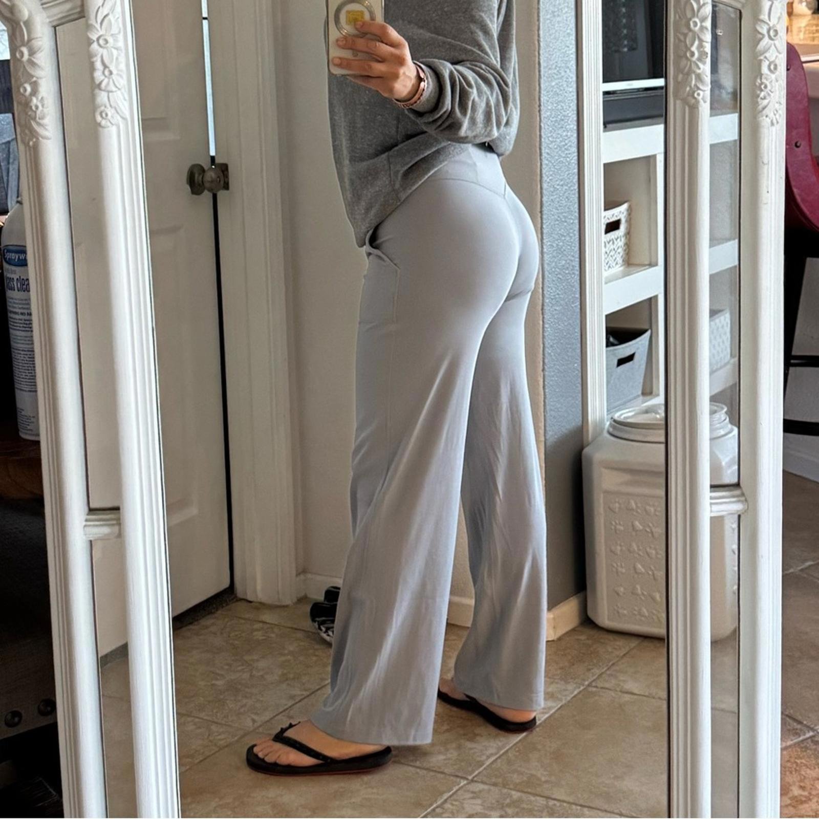 Lululemon align wide leg size 6