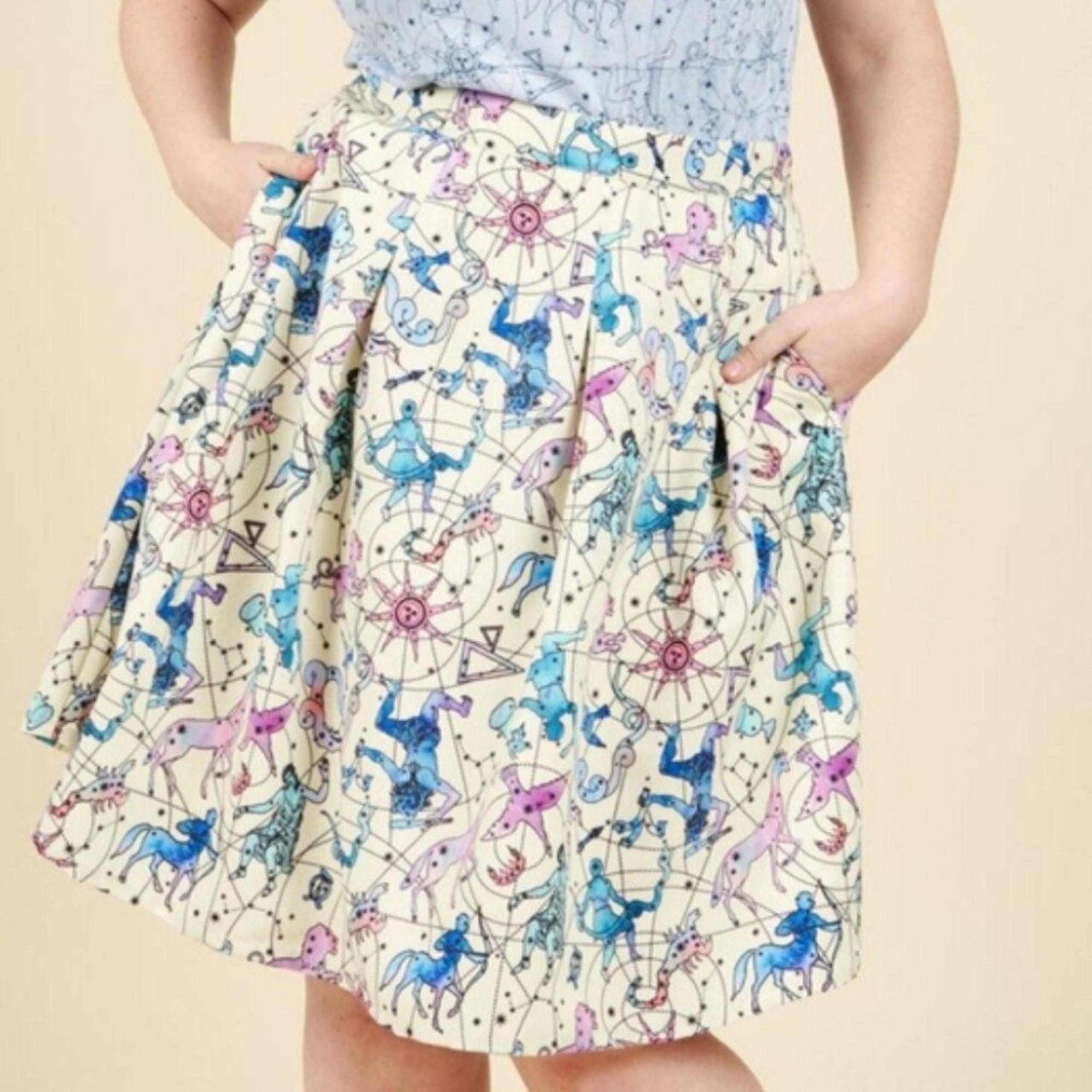 MODCLOTH SIZE 2X ZODIAC CONSTELLATION ASTROLOGY PLEATED POCKET SKIRT