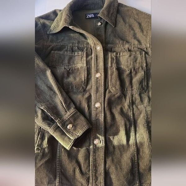 Zara Corduroy Button Down Green Jacket Size Medium