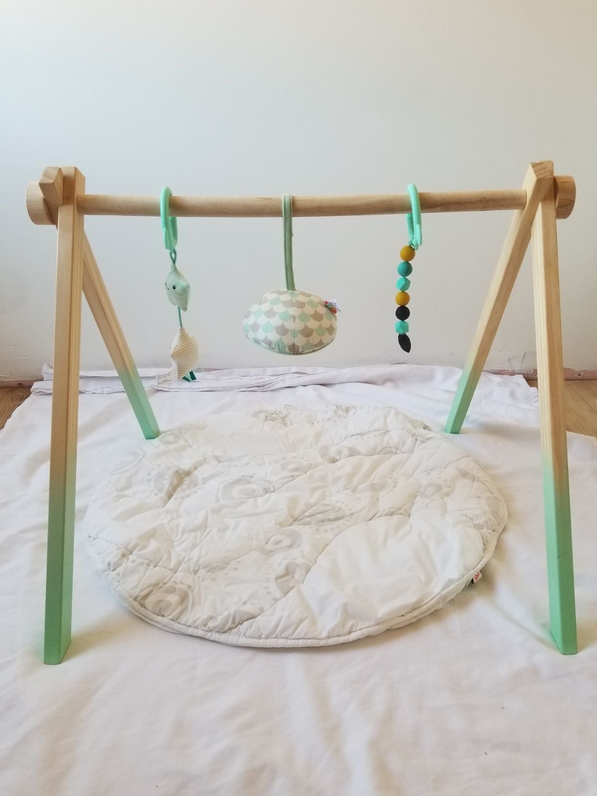 Baby activity mat