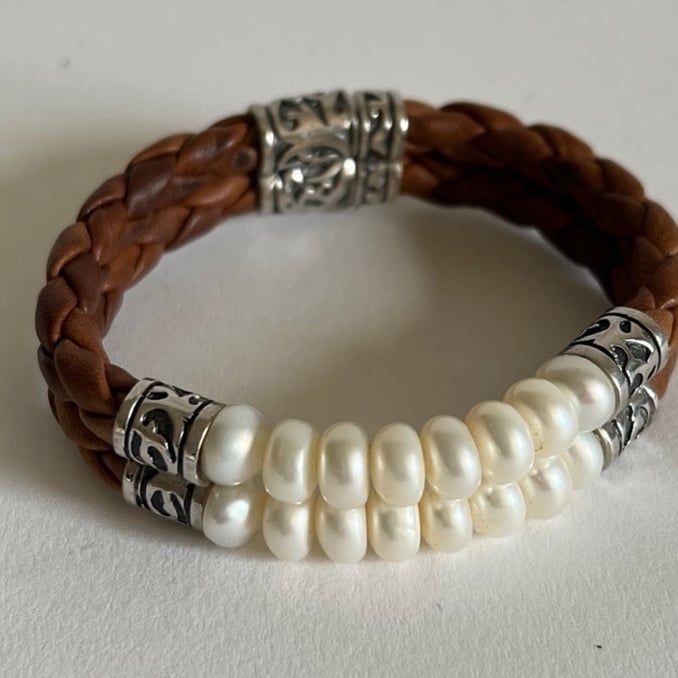 Breathtaking Leather Brighton Bracelet