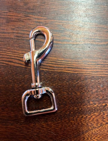 Swivel snaps