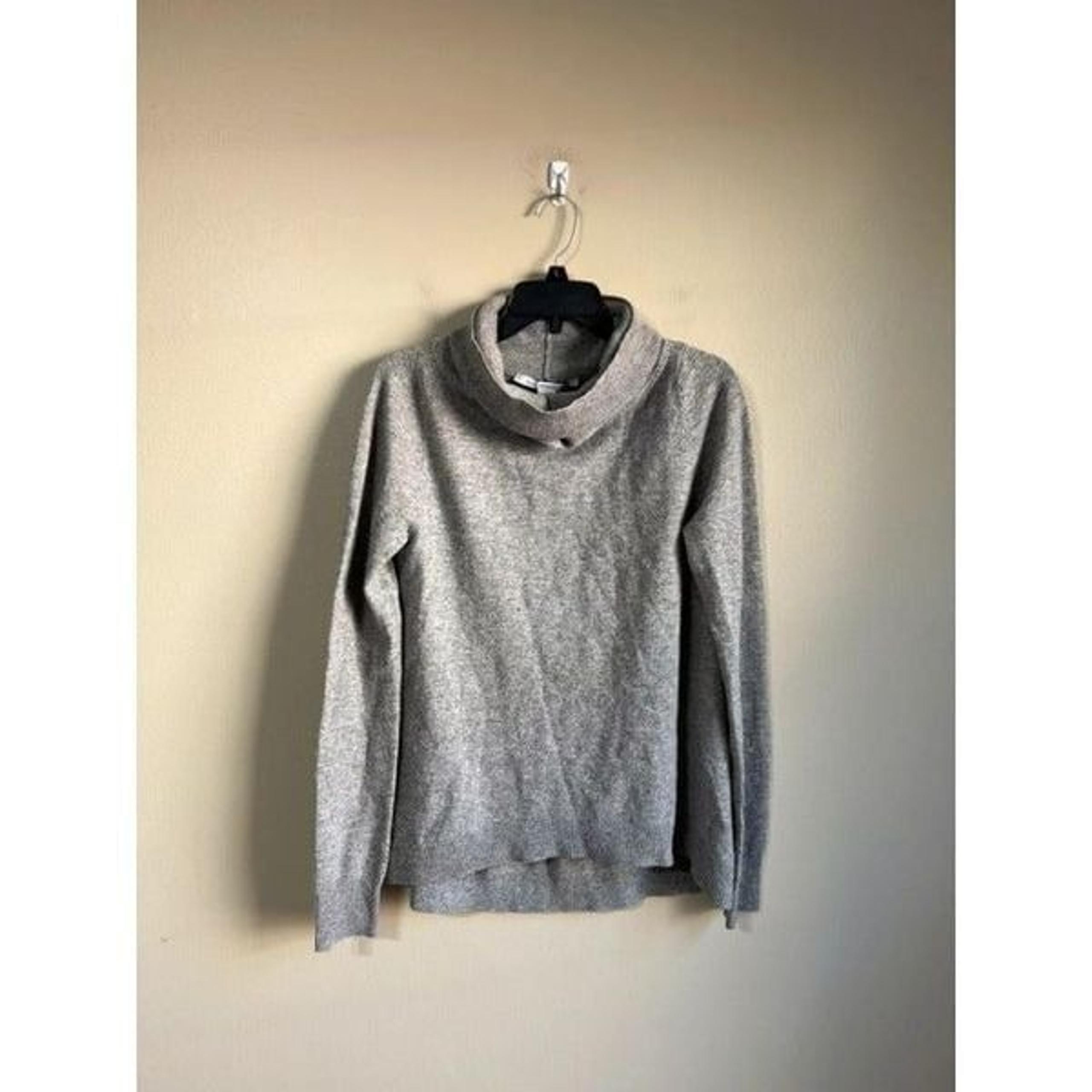 Diane Von Furstenburg medium grey sweater