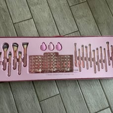Glitz Glam Pink 25 Piece Sparkly Rhinestone Makeup Brush Set