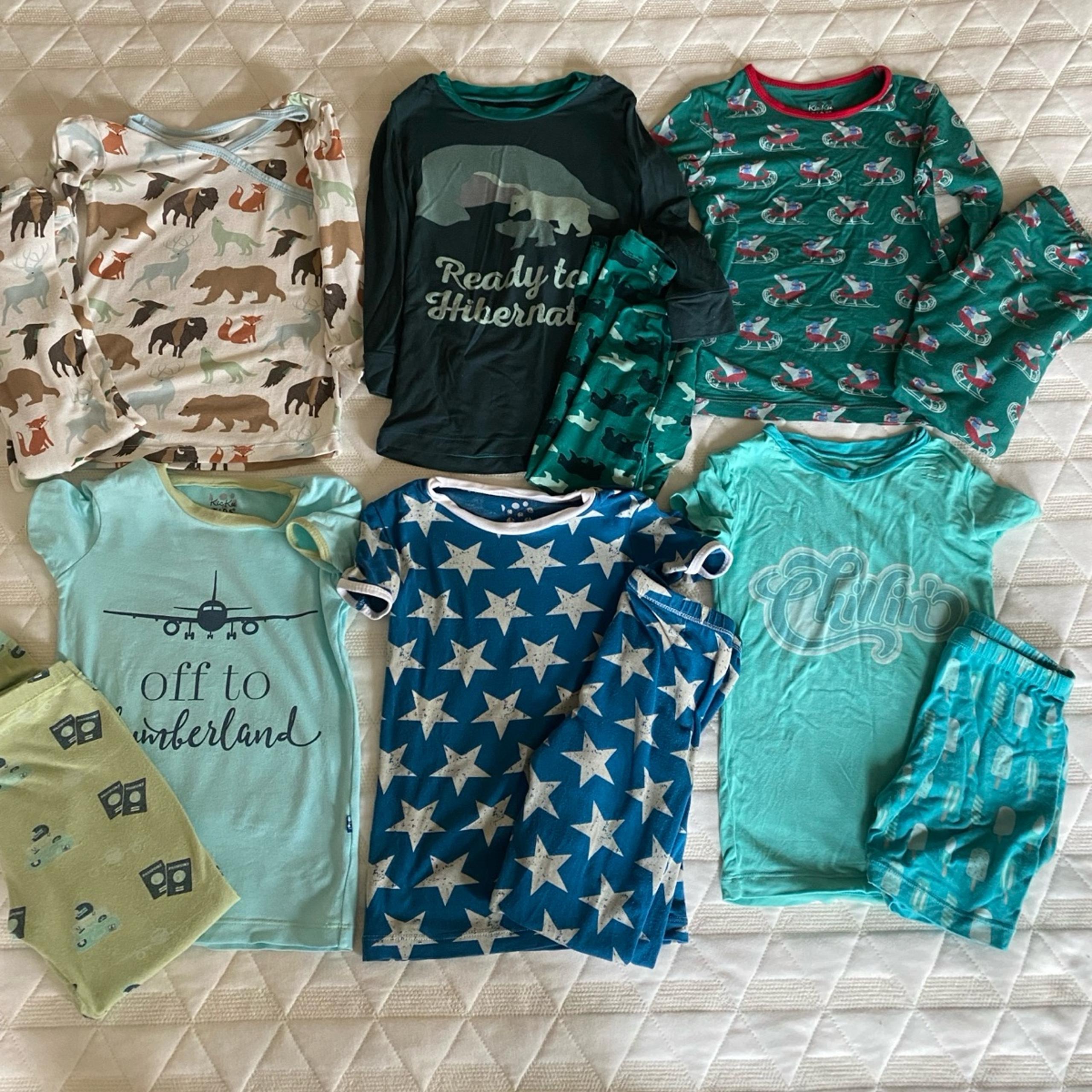 6 pair of Kickee pajamas *free shipping*