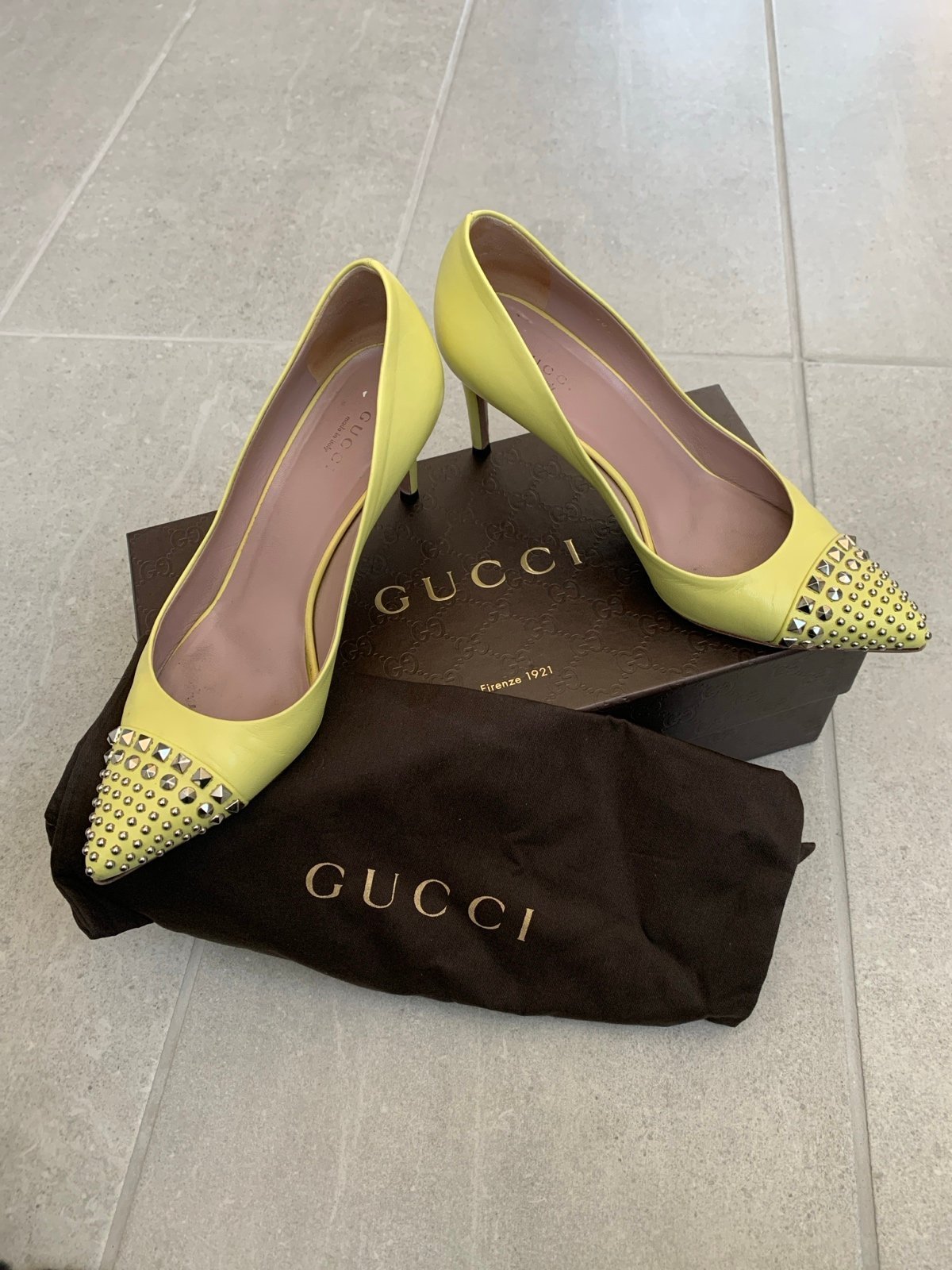 Gucci Malaga Kid Mimosa Flower size 37.5