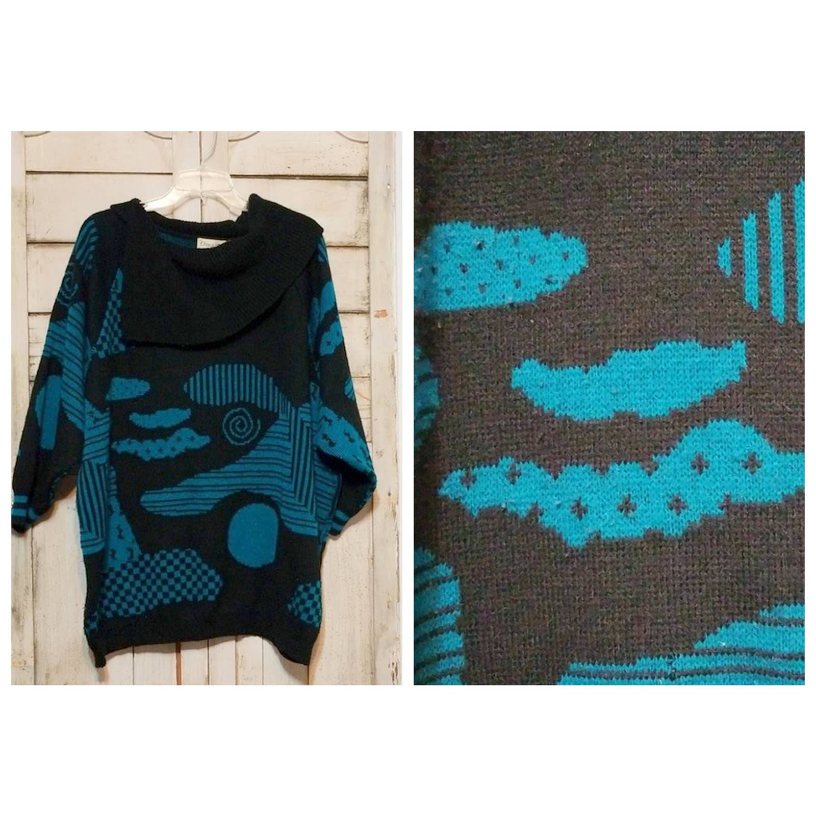 VTG 90's Over-sized Baggy Black Sweater