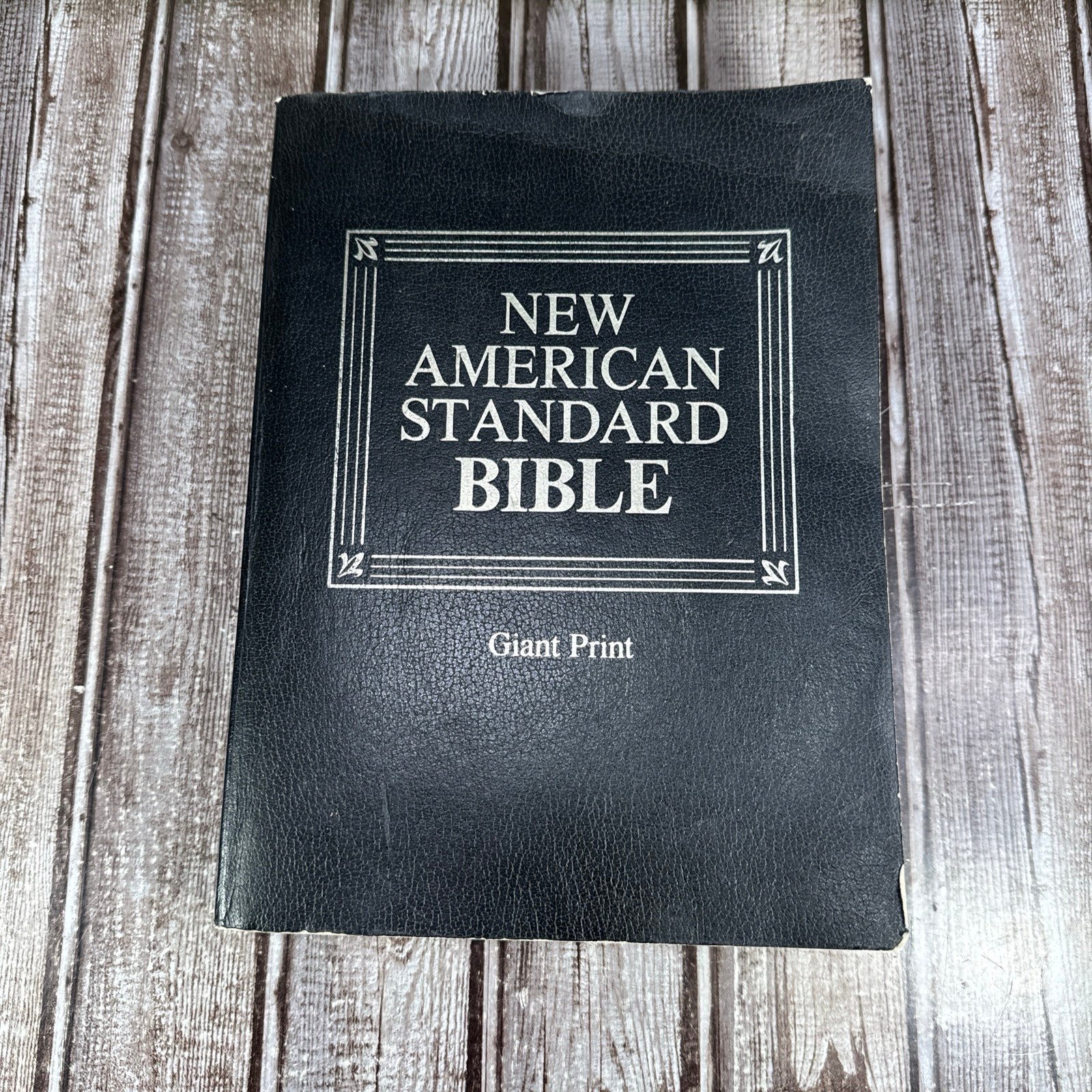 New American Standard Bible Giant Print Text Edition by Holman 1977
