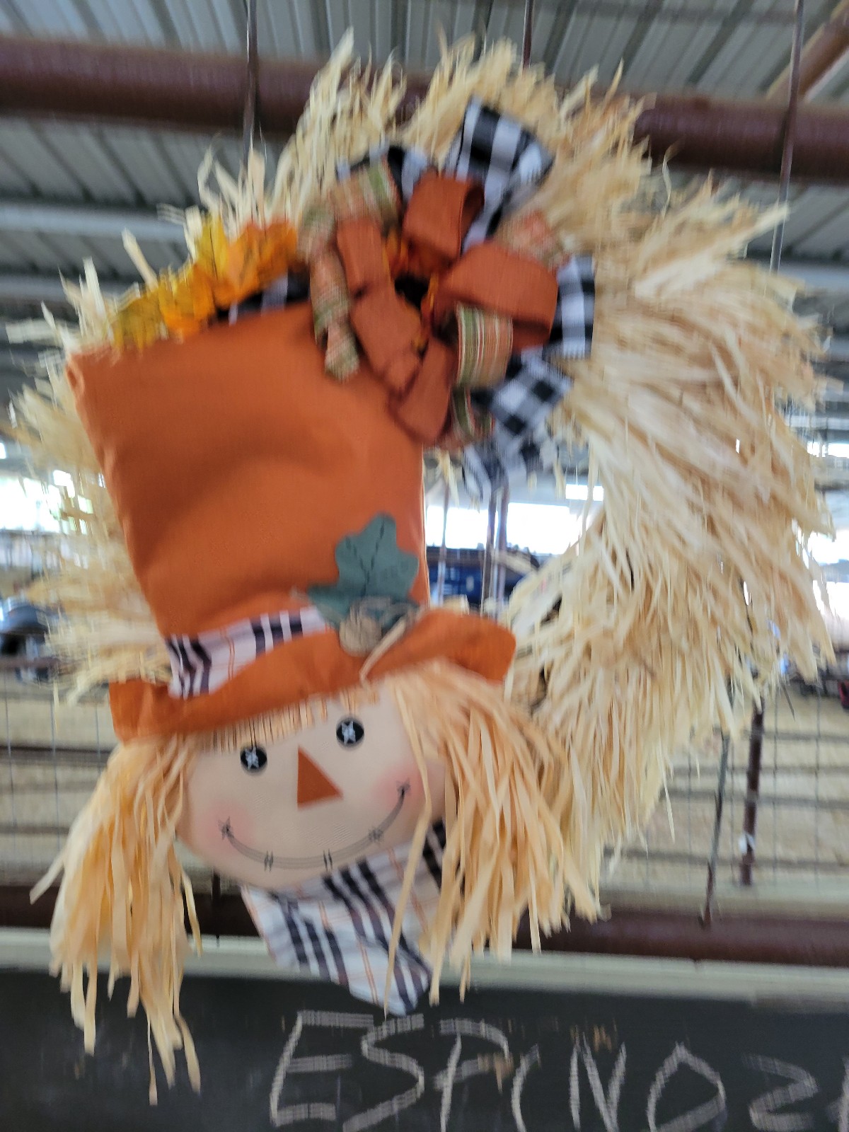 Scarecrow corn 24in wreath
