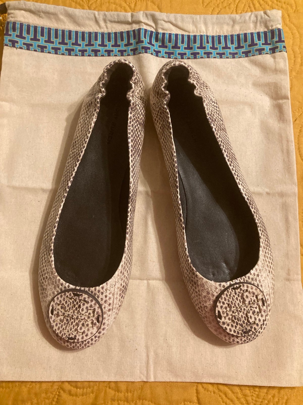TORY BURCH CROC BALLET FLATS BRAND NEW!