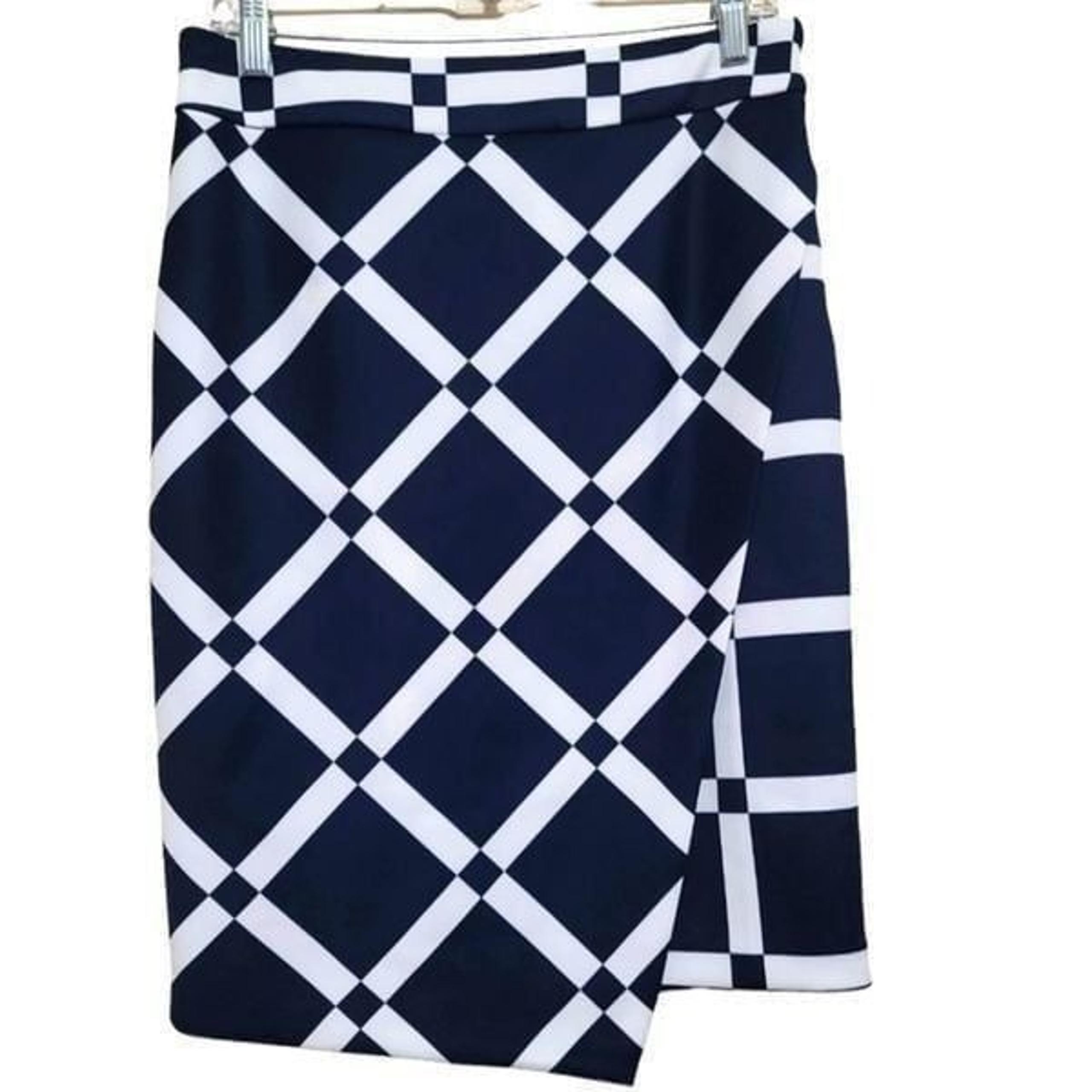 NYCC Blue and White Skirt Sz 8 NWT