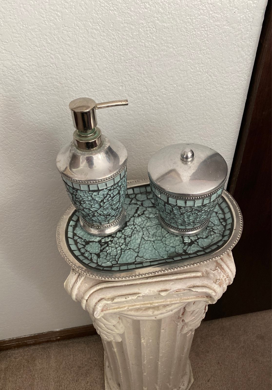 Teal bathroom set