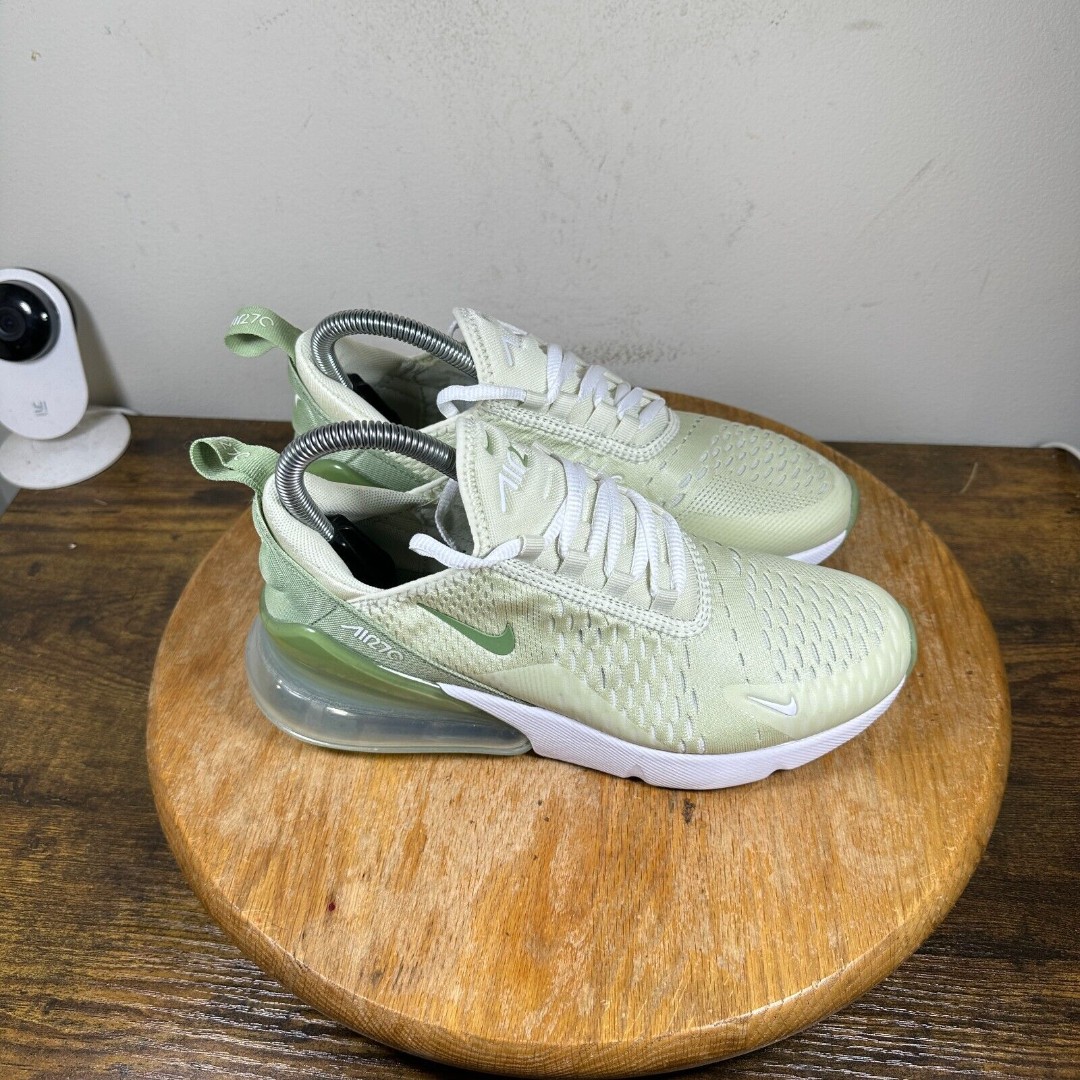 Nike Air Max 270 Sea Glass Oil Green Women's Size 7 Shoes Sneakers FN7101-020