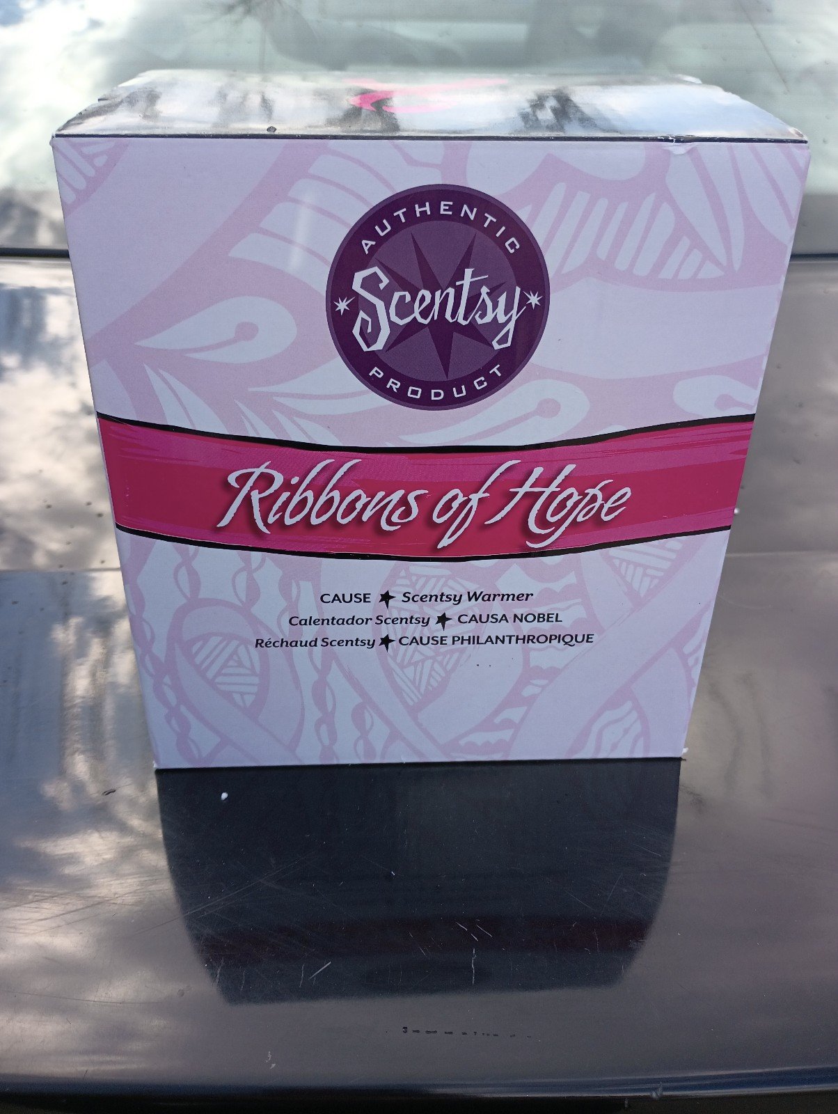 NWT Beautiful Scentsy Ribbon of Hope Cancer Warmer
